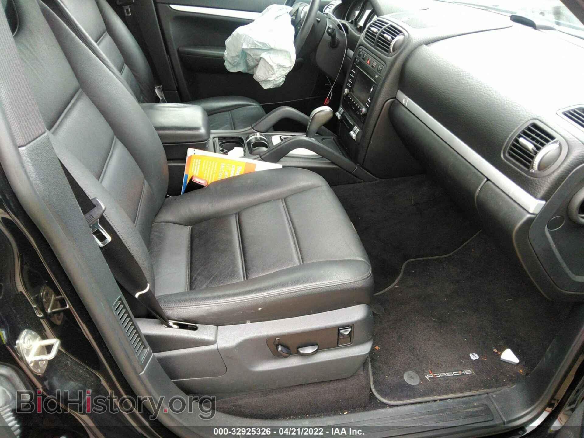 2010 PORSCHE CAYENNE - VIN: WP1AA2AP2ALA04512 - Photo 5