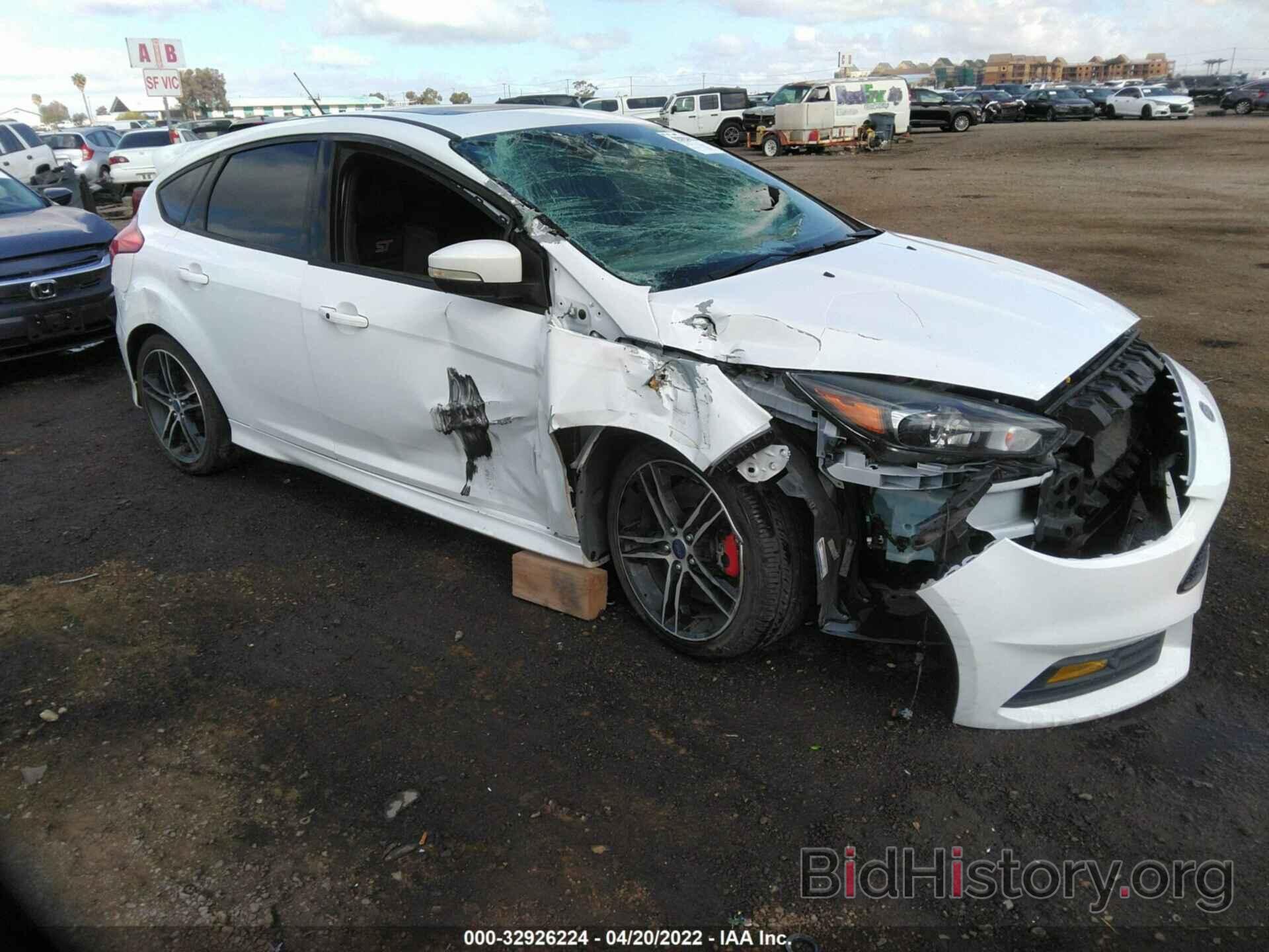 Photo 1FADP3L95GL293790 - FORD FOCUS 2016