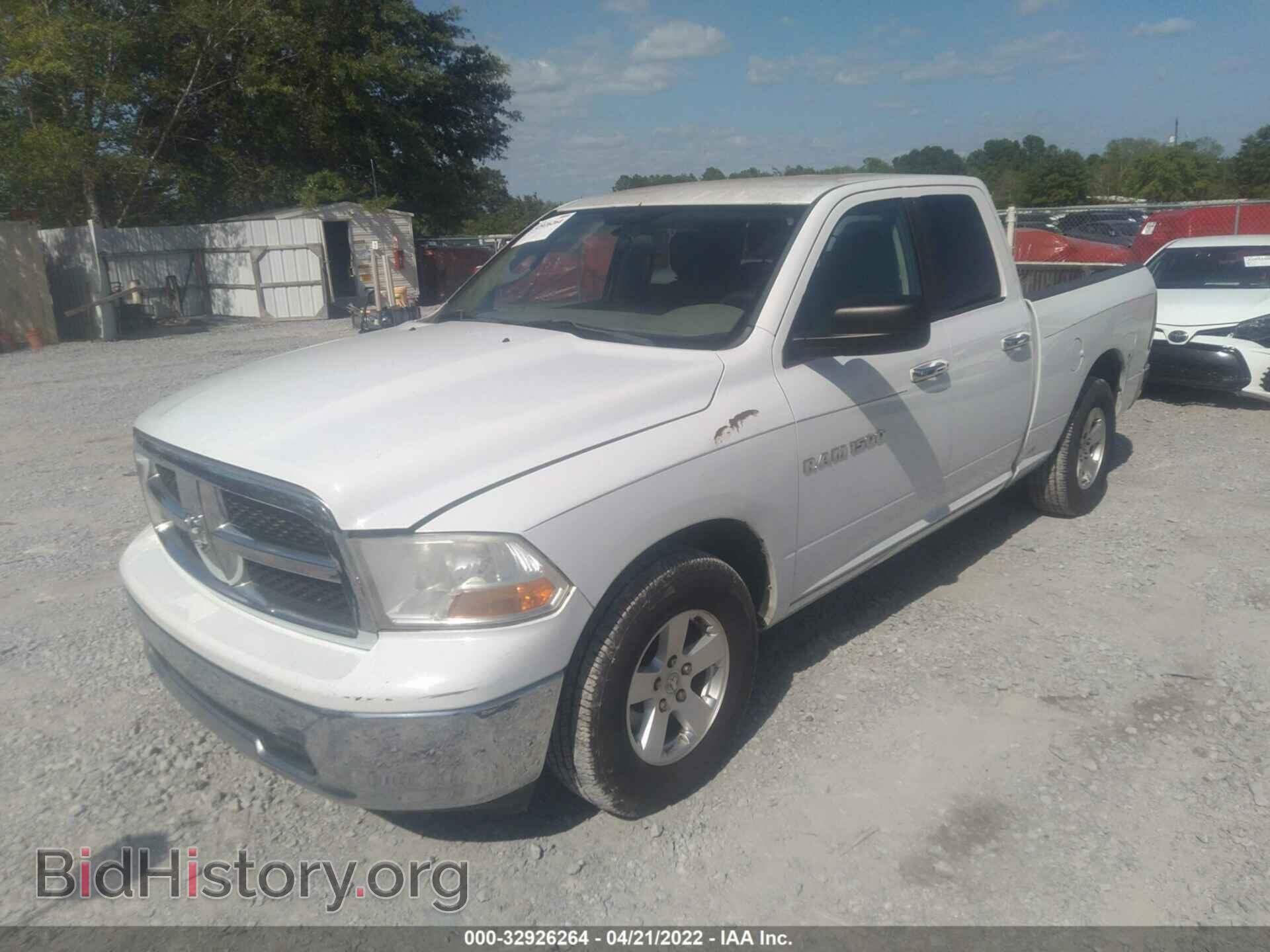 2011 RAM 1500 - VIN: 1D7RB1GP4BS521956 - Photo 2