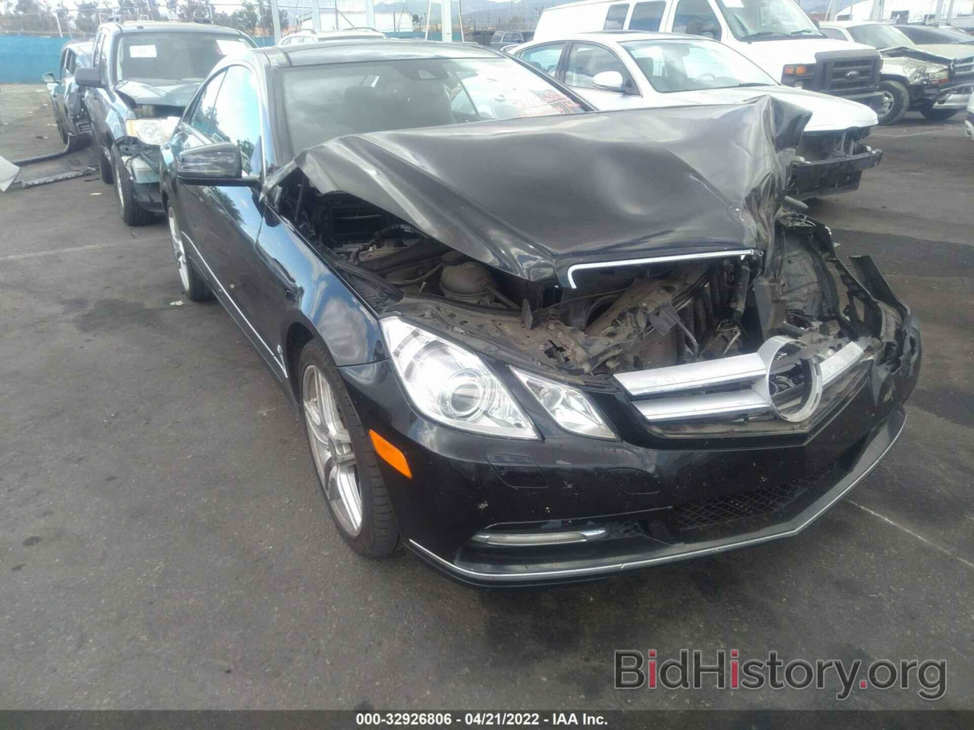 Photo WDDKJ5KB4DF194512 - MERCEDES-BENZ E-CLASS 2013