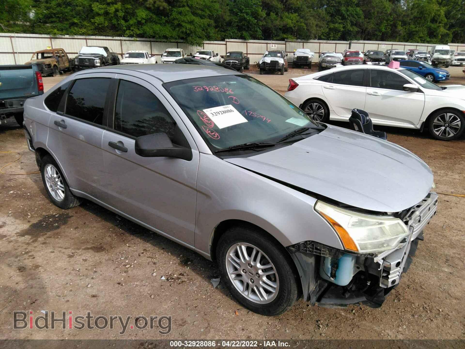 Photo 1FAHP3FN1BW202094 - FORD FOCUS 2011