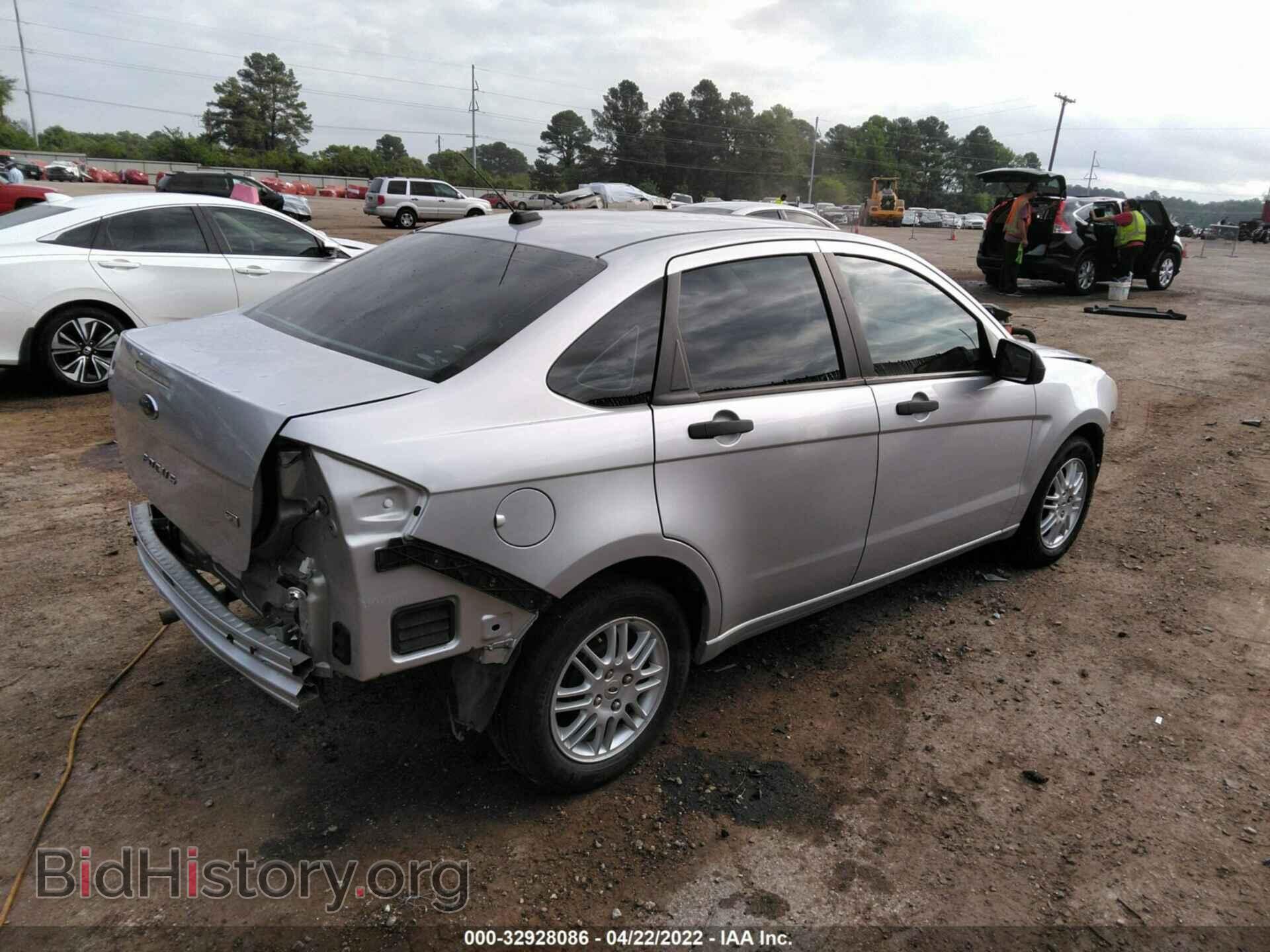 2011 FORD FOCUS - VIN: 1FAHP3FN1BW202094 - Фото 4
