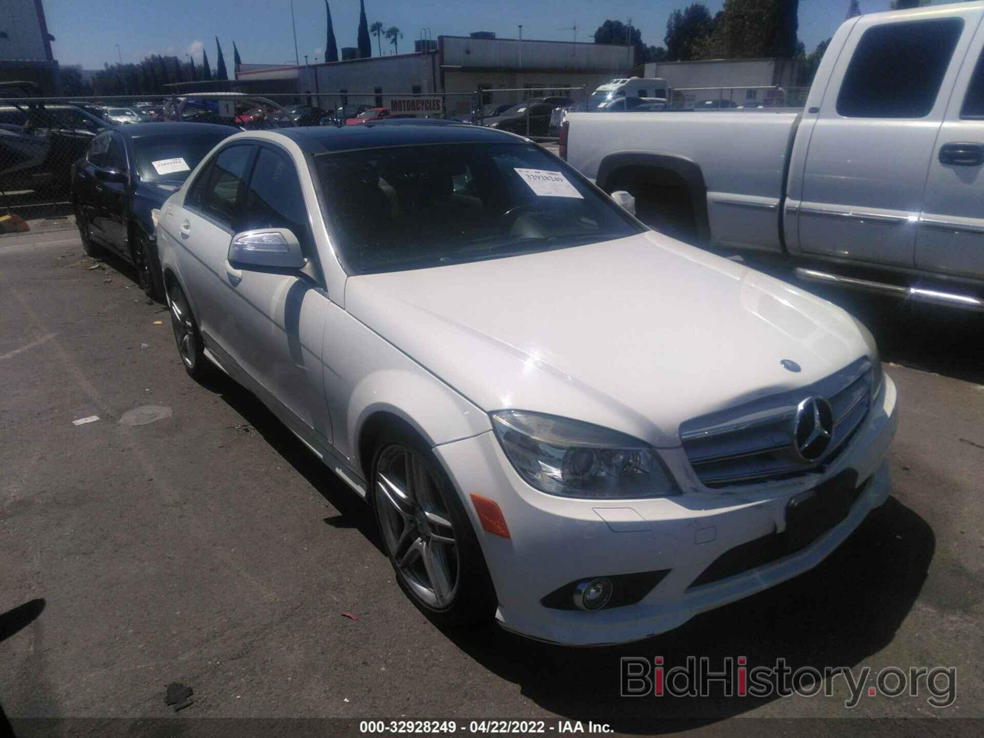 Photo WDDGF56X78R029443 - MERCEDES-BENZ C-CLASS 2008