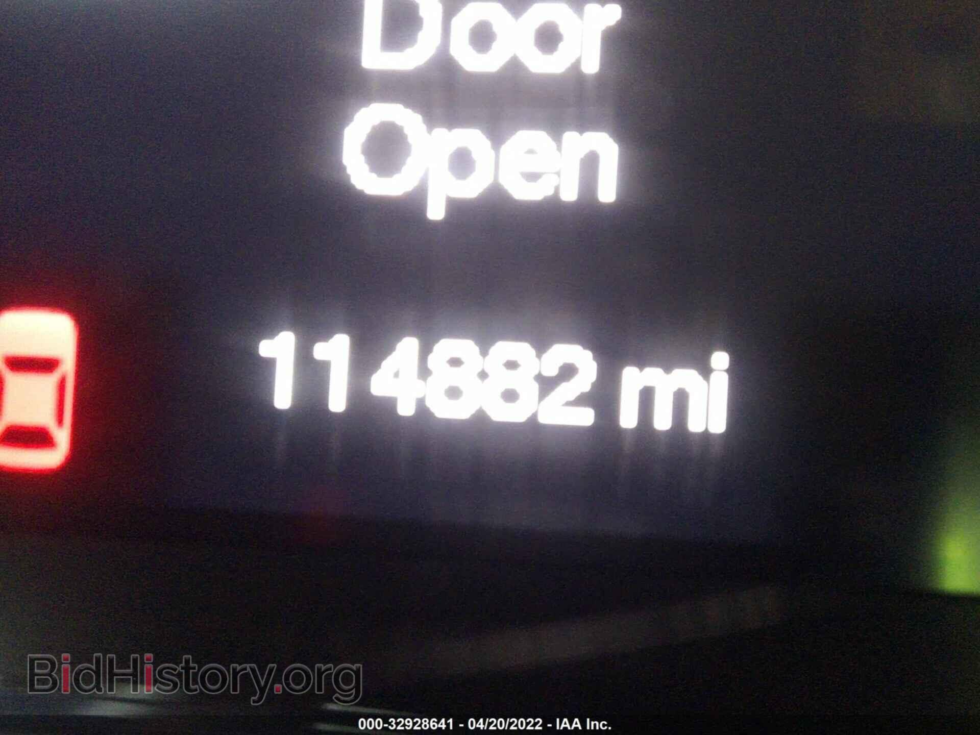 2015 CHRYSLER 200 - VIN: 1C3CCCAB9FN704963 - Фото 7