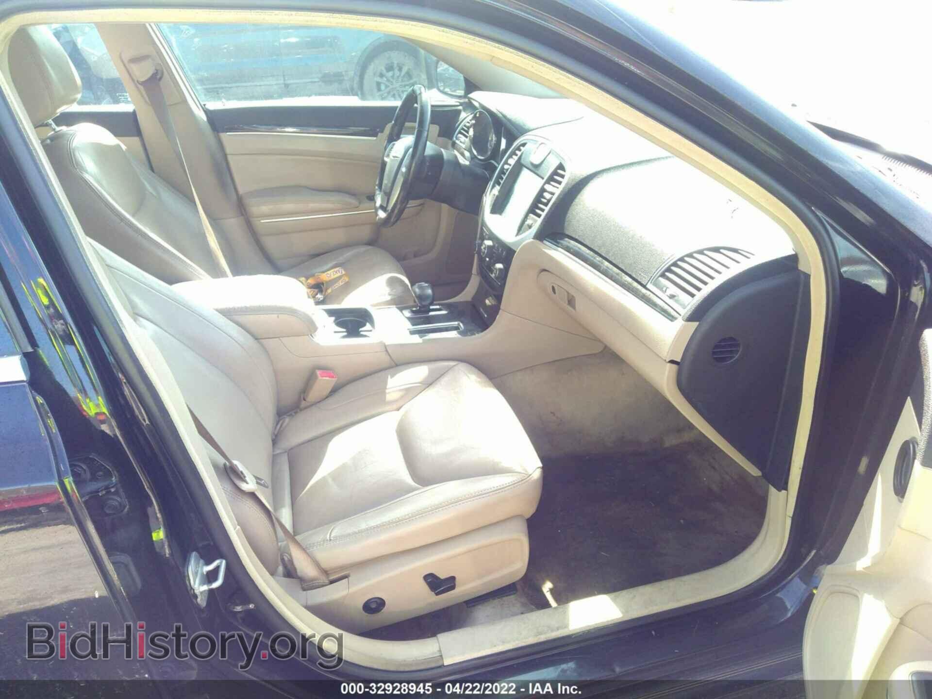 2012 CHRYSLER 300 - VIN: 2C3CCACGXCH175461 - Фото 5