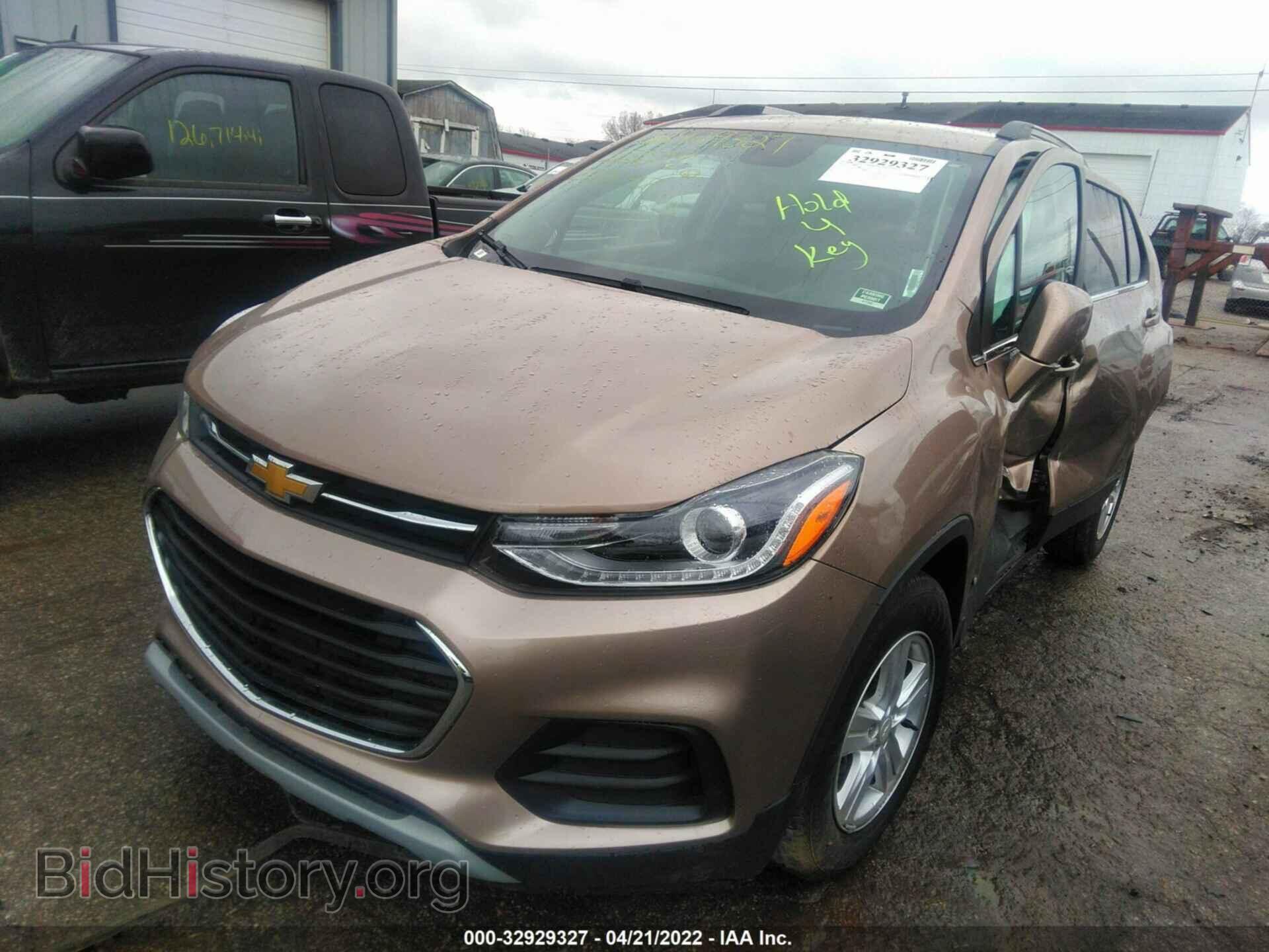 2018 CHEVROLET TRAX - VIN: 3GNCJLSB2JL220147 - Фото 2