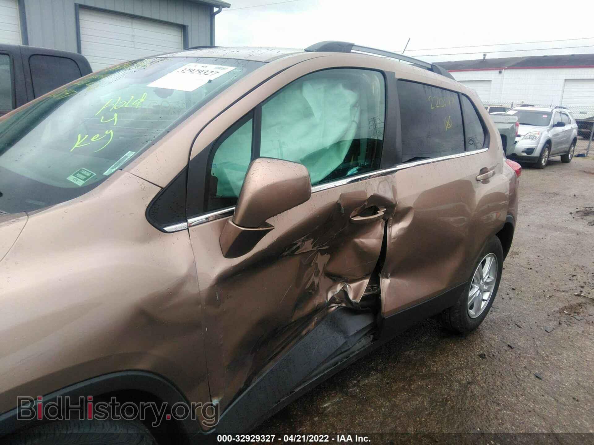 2018 CHEVROLET TRAX - VIN: 3GNCJLSB2JL220147 - Фото 6
