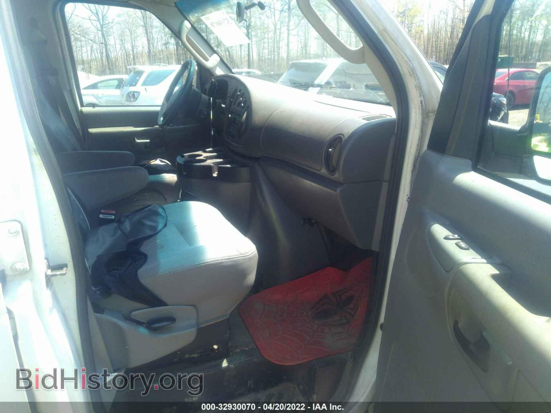 2006 FORD ECONOLINE CARGO VAN - VIN: 1FTNE24W96HB17734 - Photo 5
