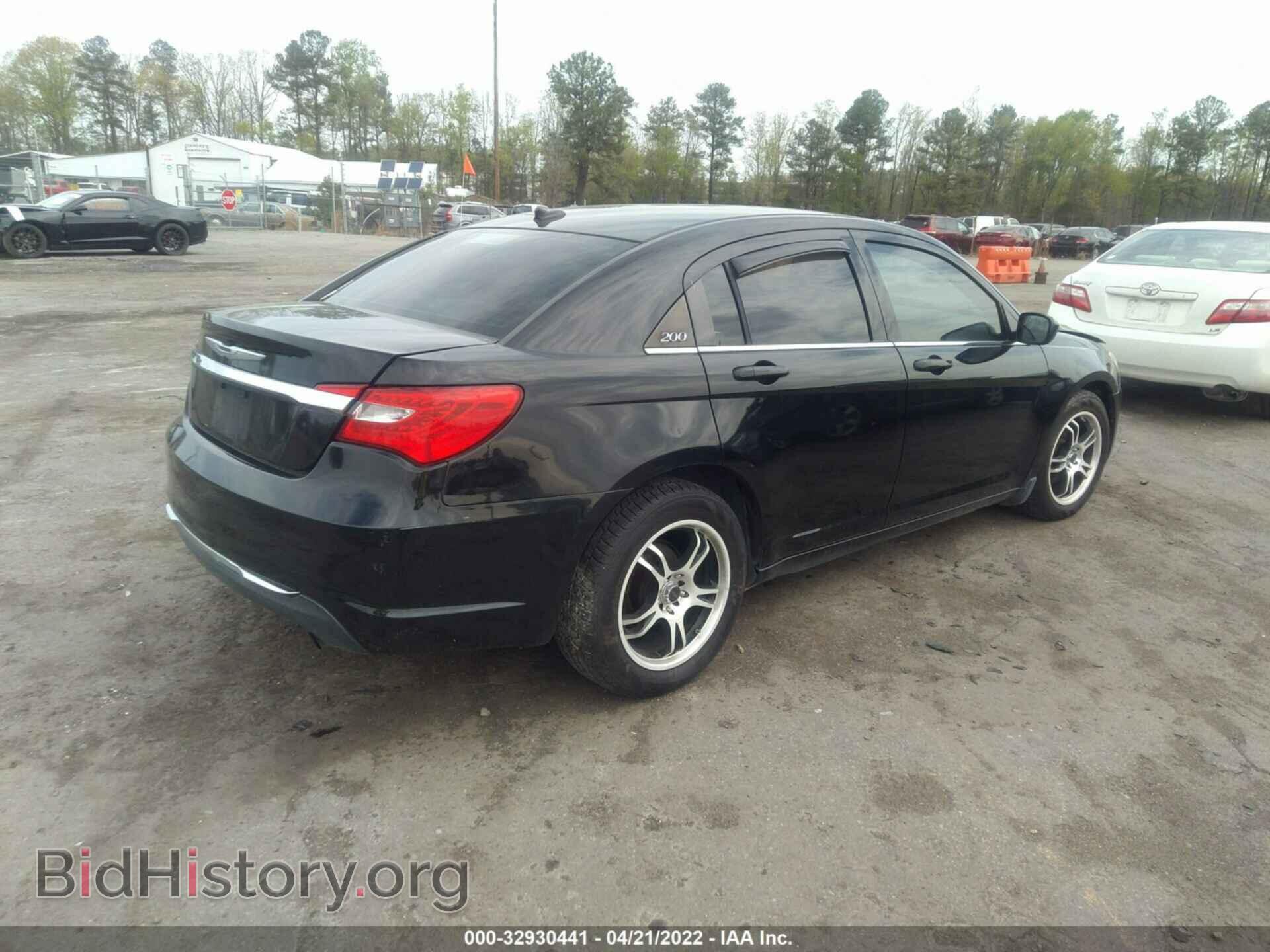 2013 CHRYSLER 200 - VIN: 1C3CCBAB4DN735299 - Фото 4