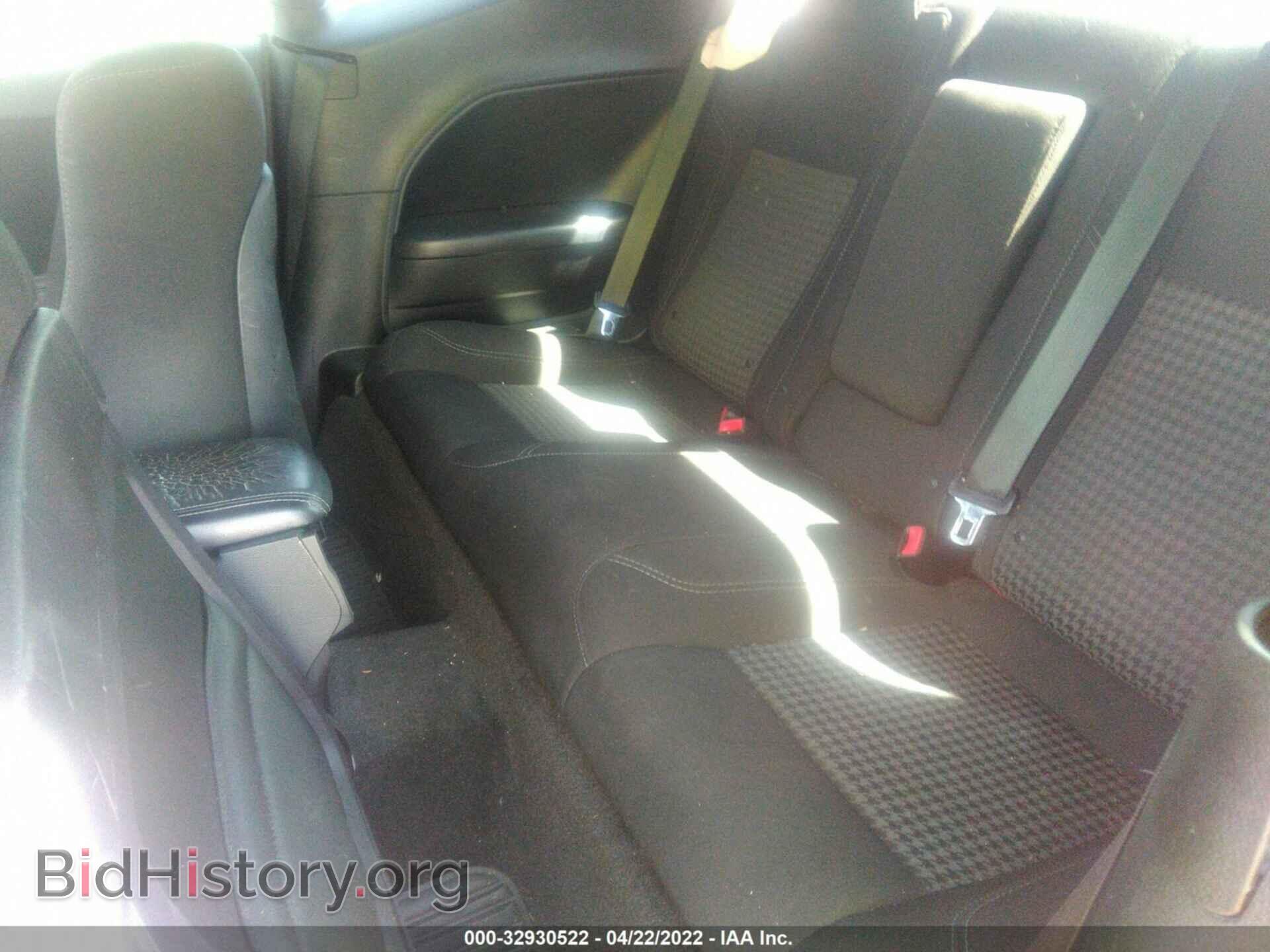 2016 DODGE CHALLENGER - VIN: 2C3CDZAG4GH301107 - Фото 8