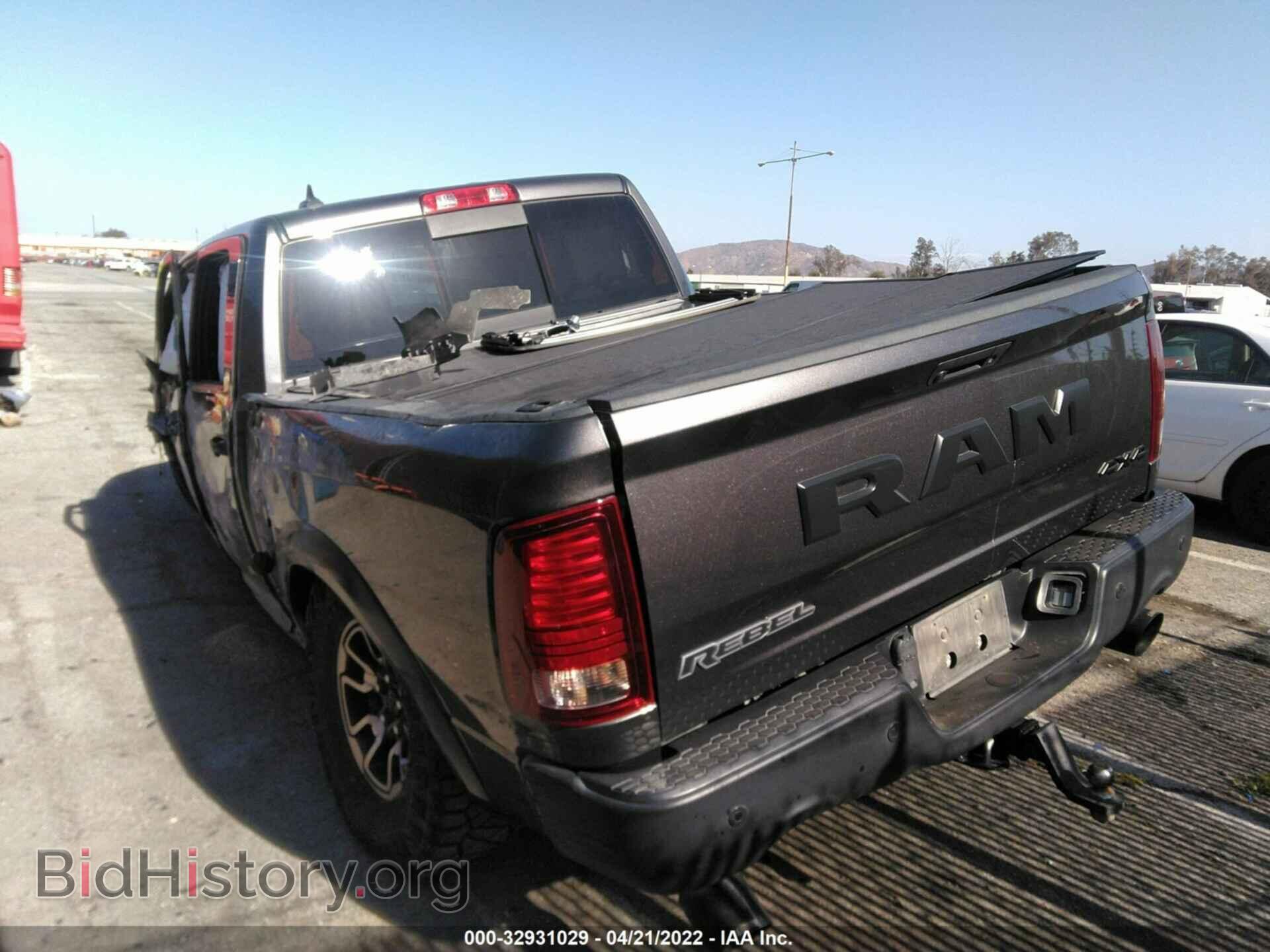 2017 RAM 1500 - VIN: 1C6RR7YT9HS693016 - Фото 3