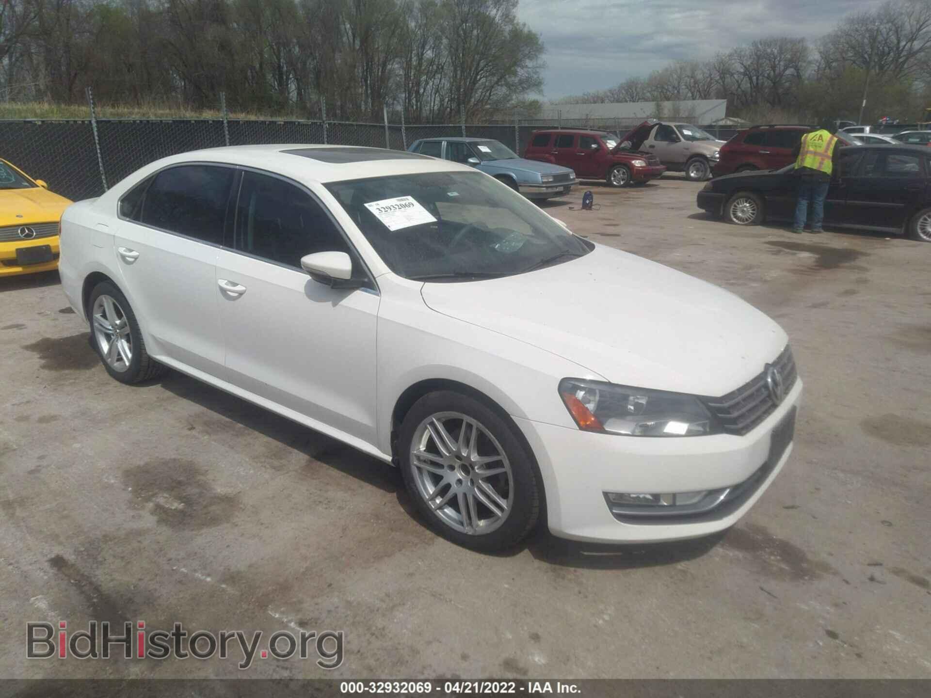 Photo 1VWBM7A33CC016594 - VOLKSWAGEN PASSAT 2012