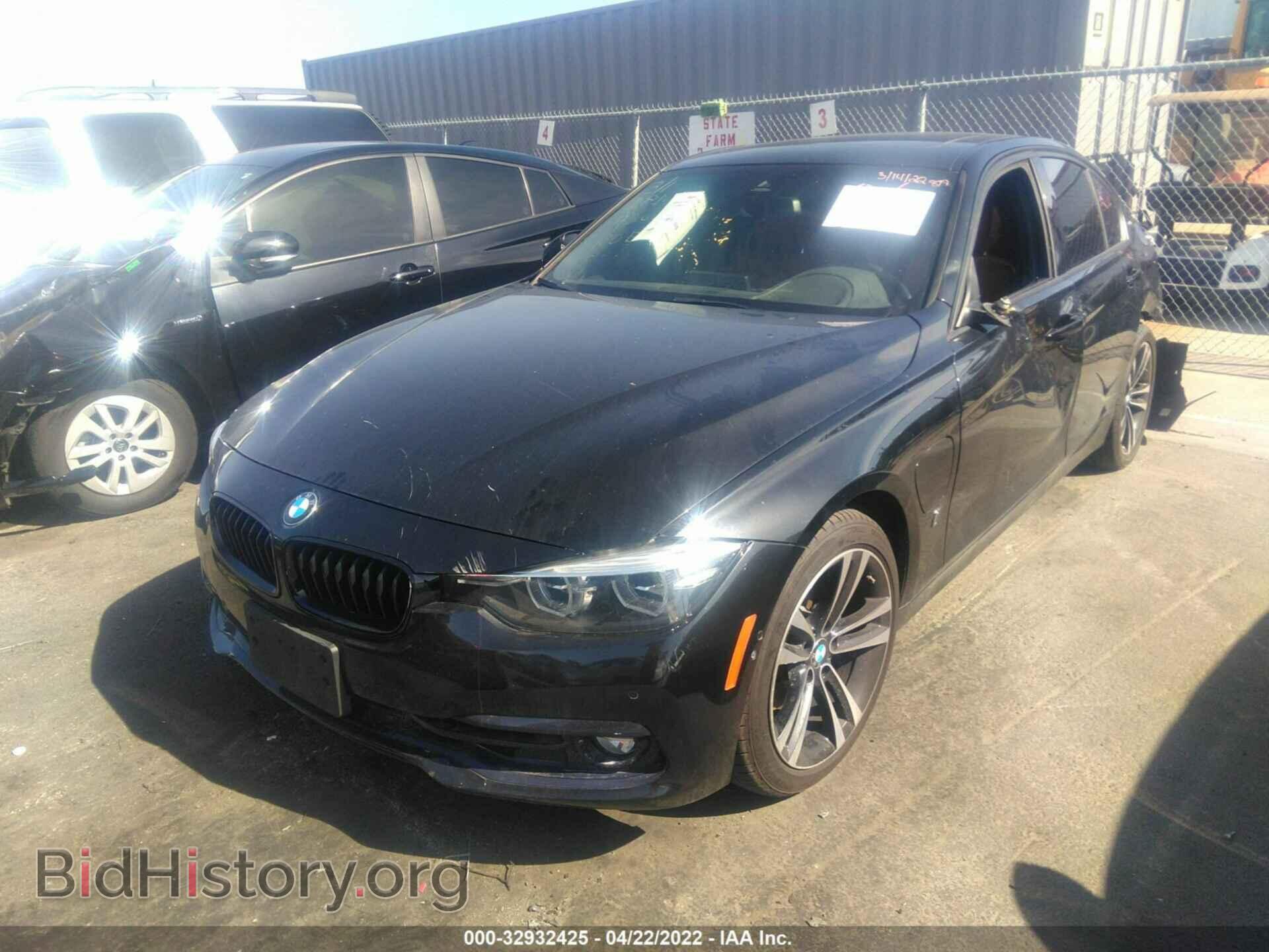 2018 BMW 3 SERIES - VIN: WBA8E1C52JA756519 - Фото 2