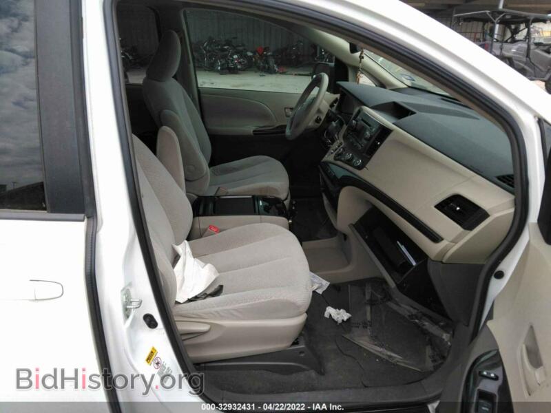 2011 Toyota SIENNA (VIN 5TDKK3DC4BS065507) — photo 5 of 16