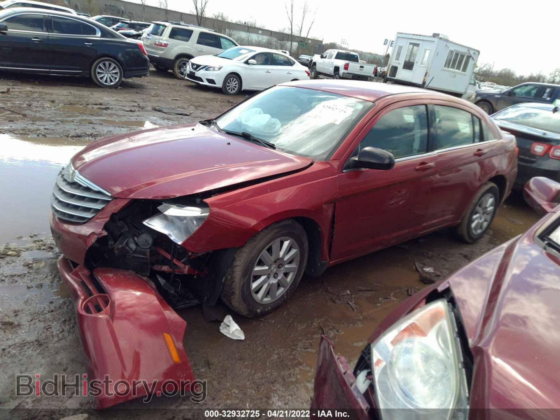 2010 CHRYSLER SEBRING - VIN: 1C3CC4FB9AN117900 - Фото 2