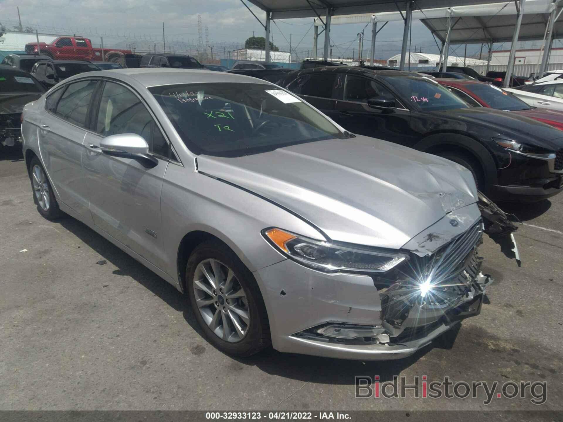 Photo 3FA6P0PU7HR367879 - FORD FUSION ENERGI 2017