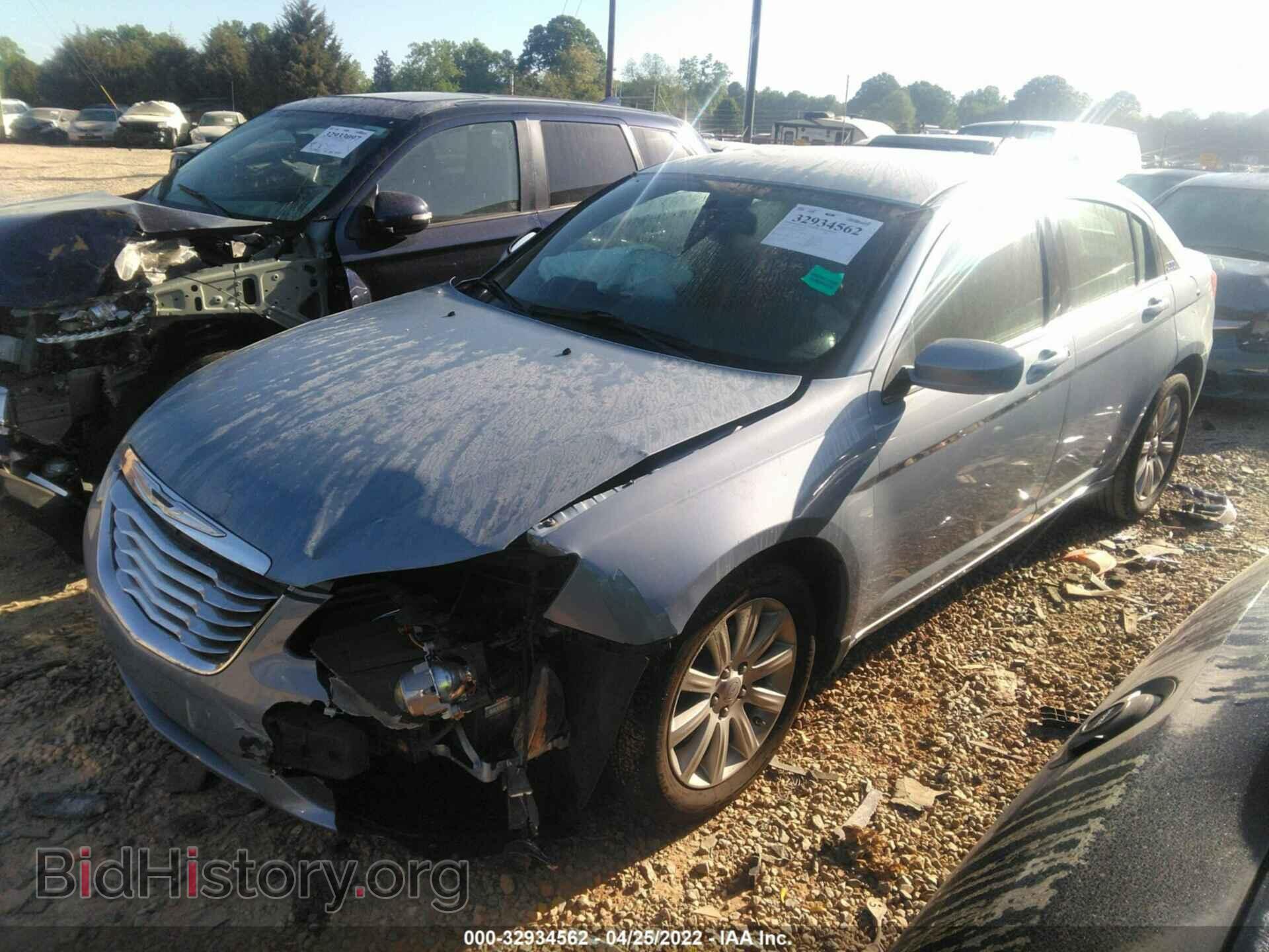 2012 CHRYSLER 200 - VIN: 1C3CCBBB9CN179701 - Photo 2