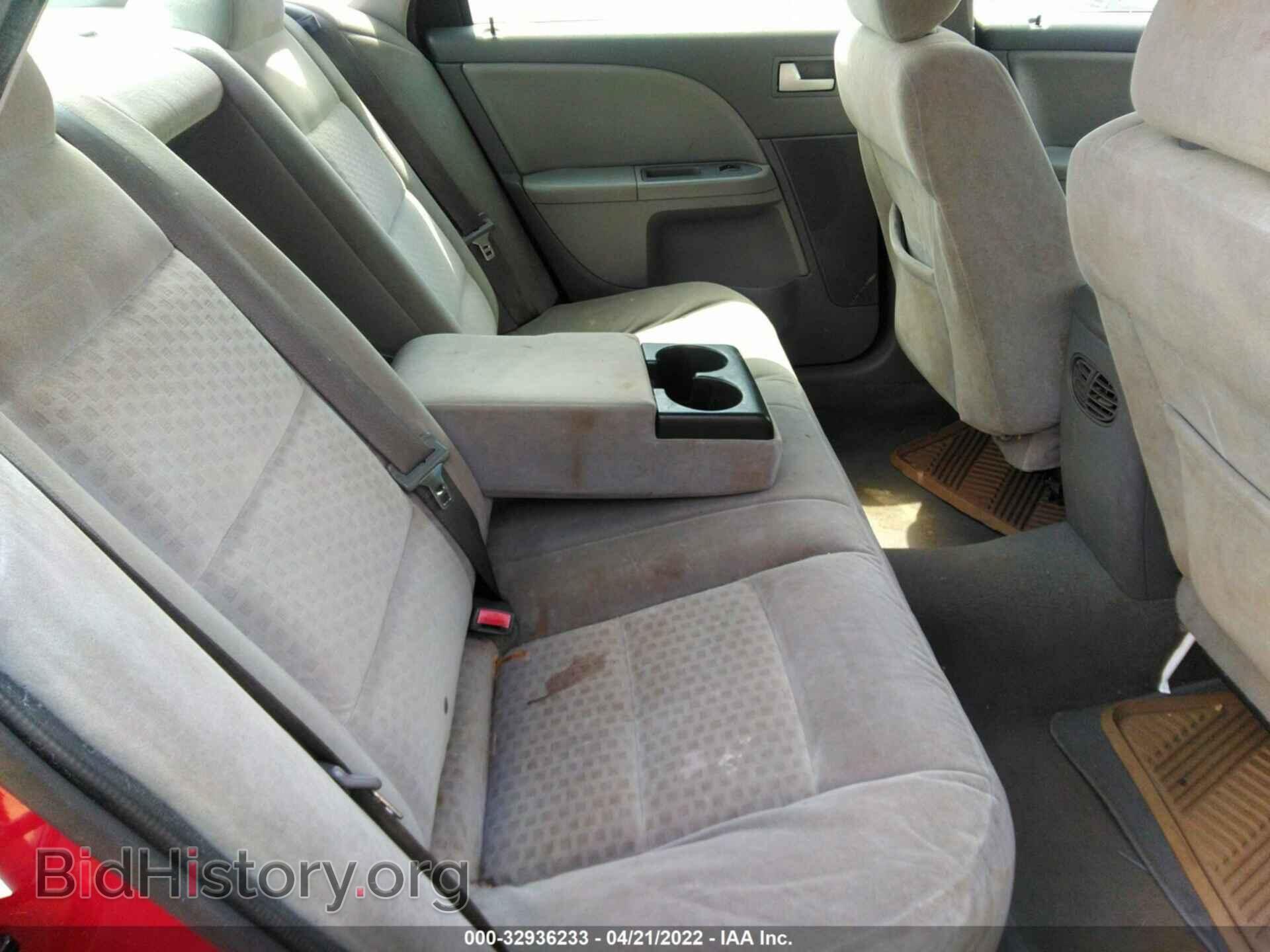 2007 FORD FIVE HUNDRED - VIN: 1FAFP24177G100589 - Фото 8