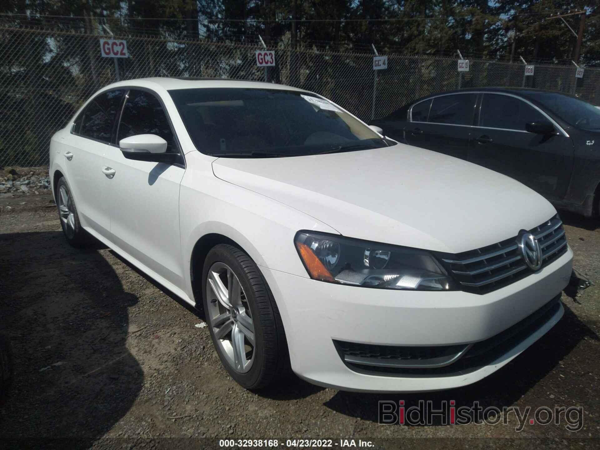 Photo 1VWBV7A36FC100457 - VOLKSWAGEN PASSAT 2015