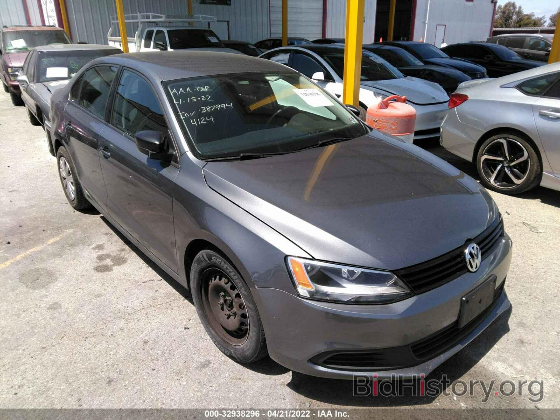 Photo 3VW2K7AJ9CM374124 - VOLKSWAGEN JETTA SEDAN 2012