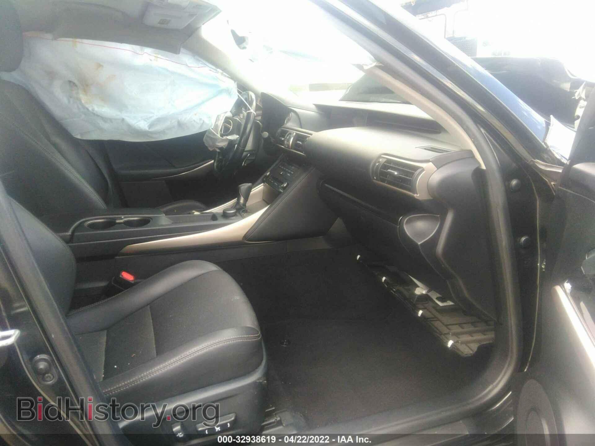 2017 LEXUS IS - VIN: JTHBA1D25H5055676 - Фото 5
