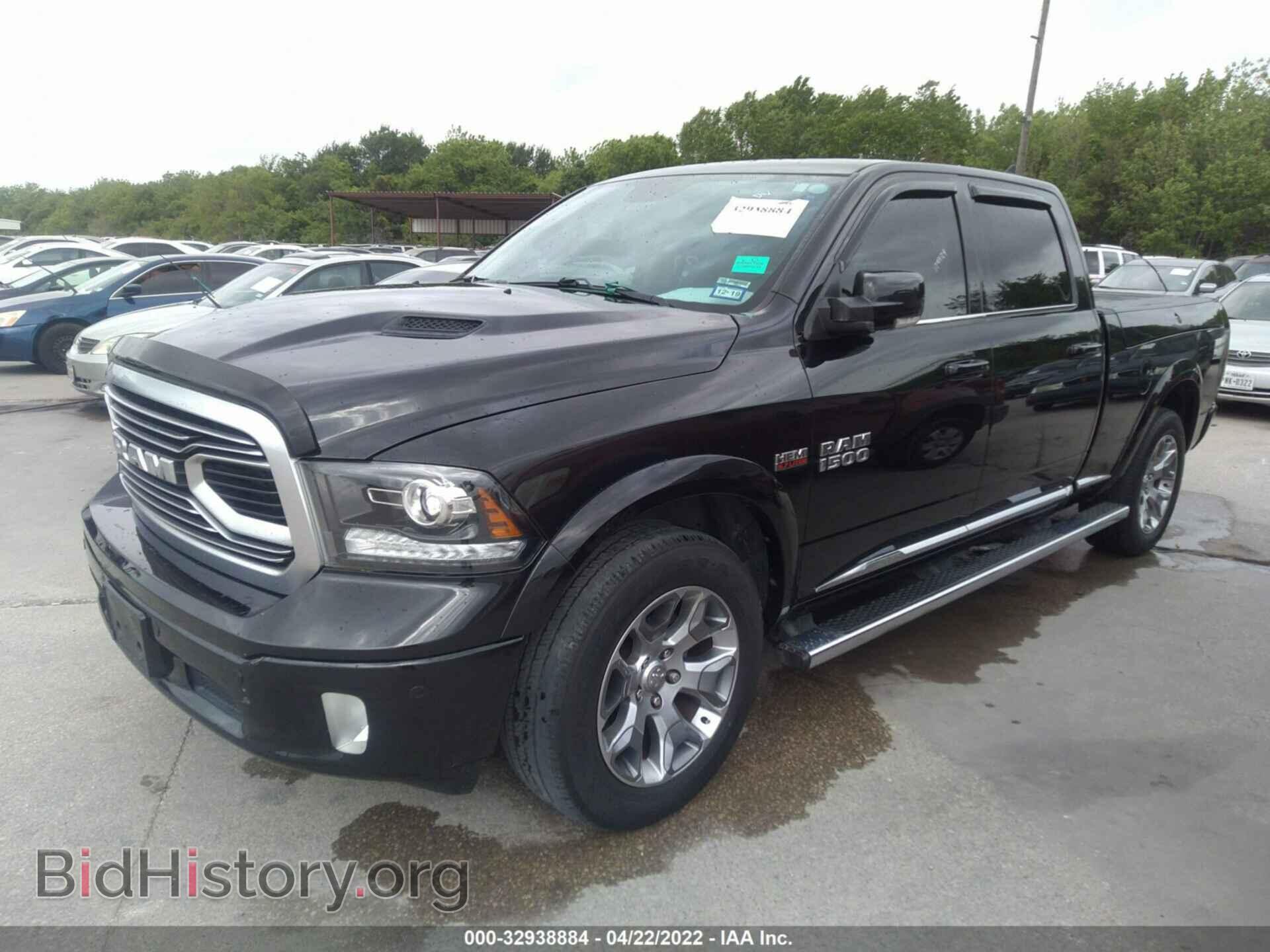 2018 RAM 1500 - VIN: 1C6RR7WT5JS207598 - Фото 2