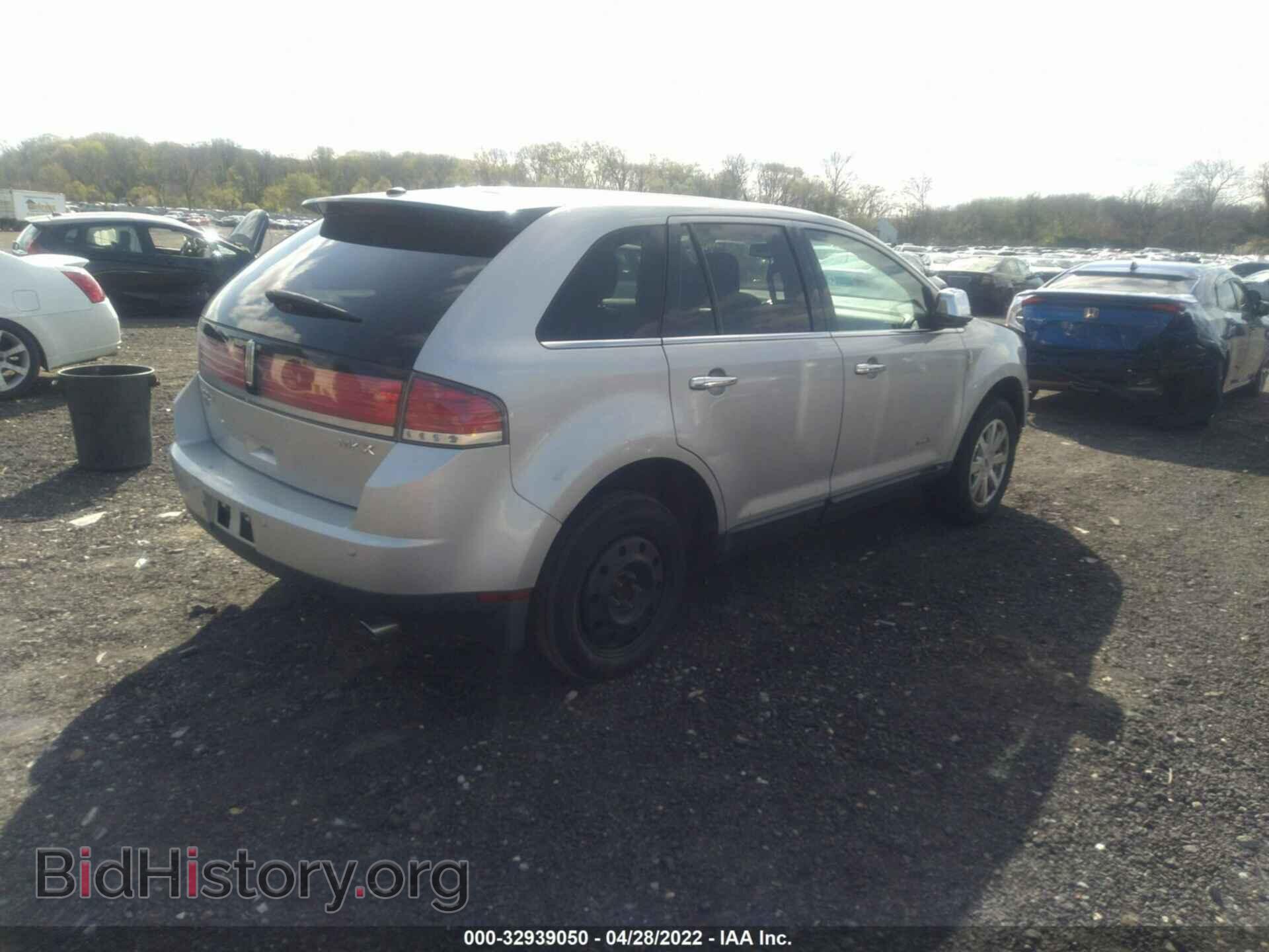 2009 LINCOLN MKX - VIN: 2LMDU68C19BJ01647 - Фото 4