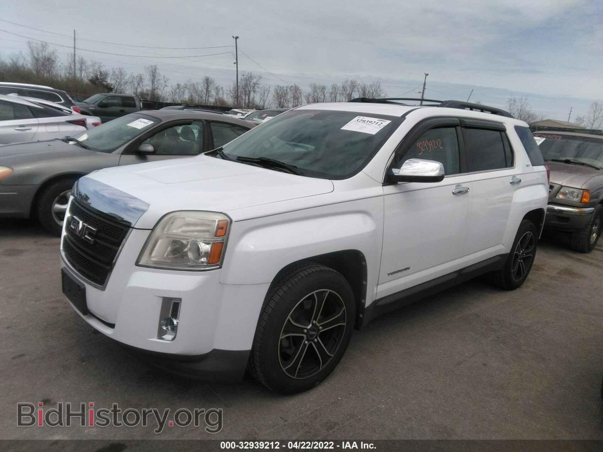 2011 GMC TERRAIN - VIN: 2CTFLVEC6B6229864 - Photo 2