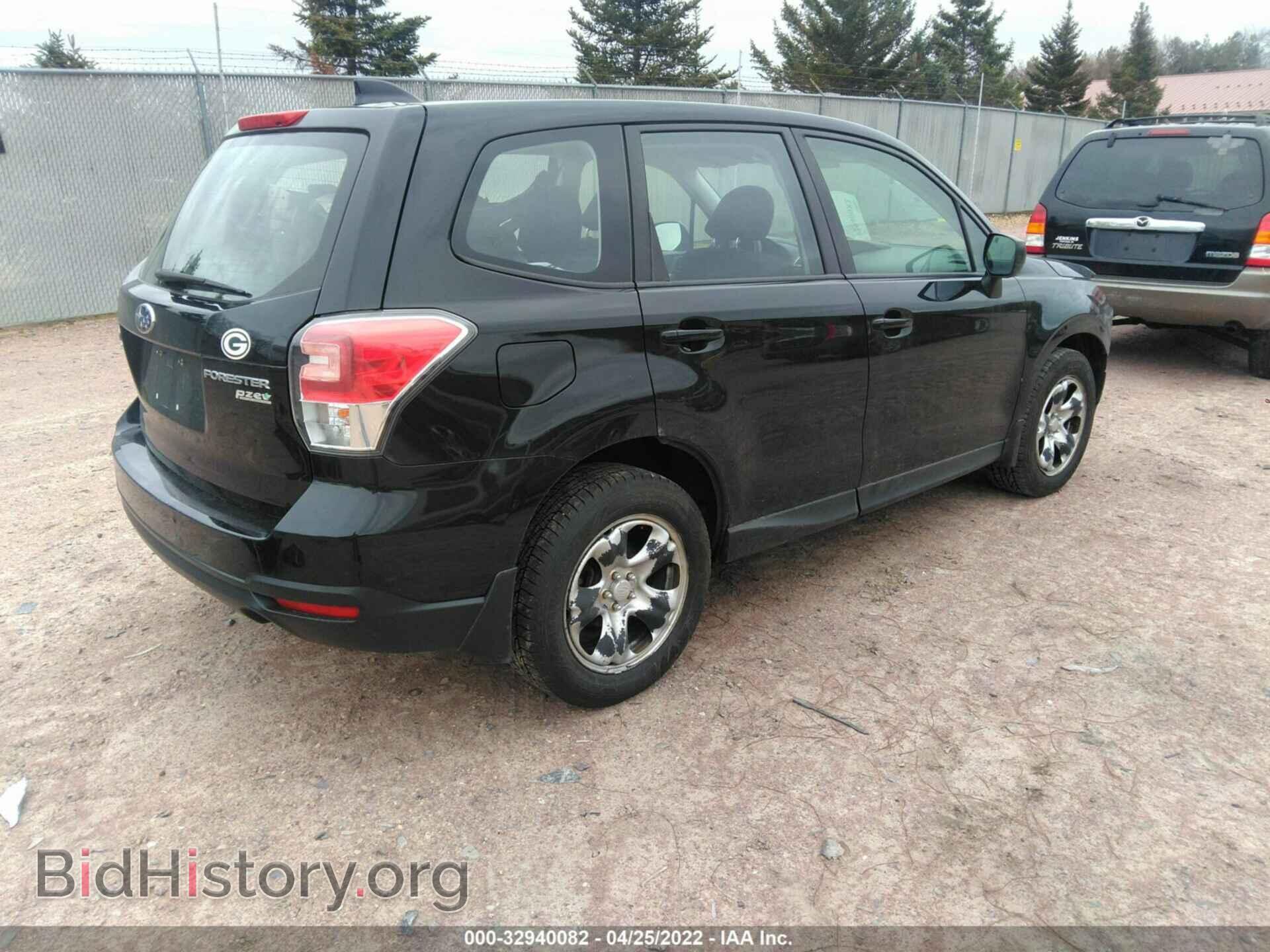 2017 SUBARU FORESTER - VIN: JF2SJAAC2HH512037 - Фото 4
