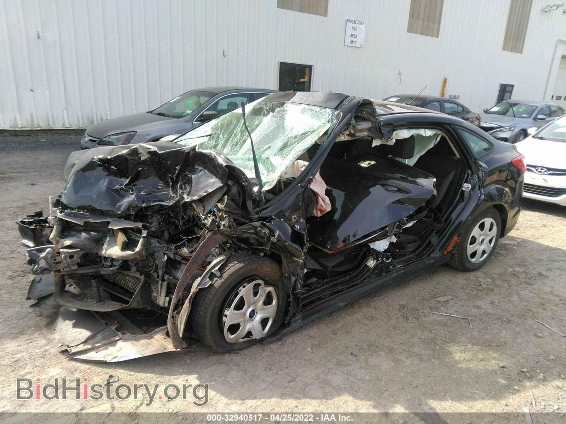 2013 FORD FOCUS - VIN: 1FADP3E2XDL166903 - Photo 2