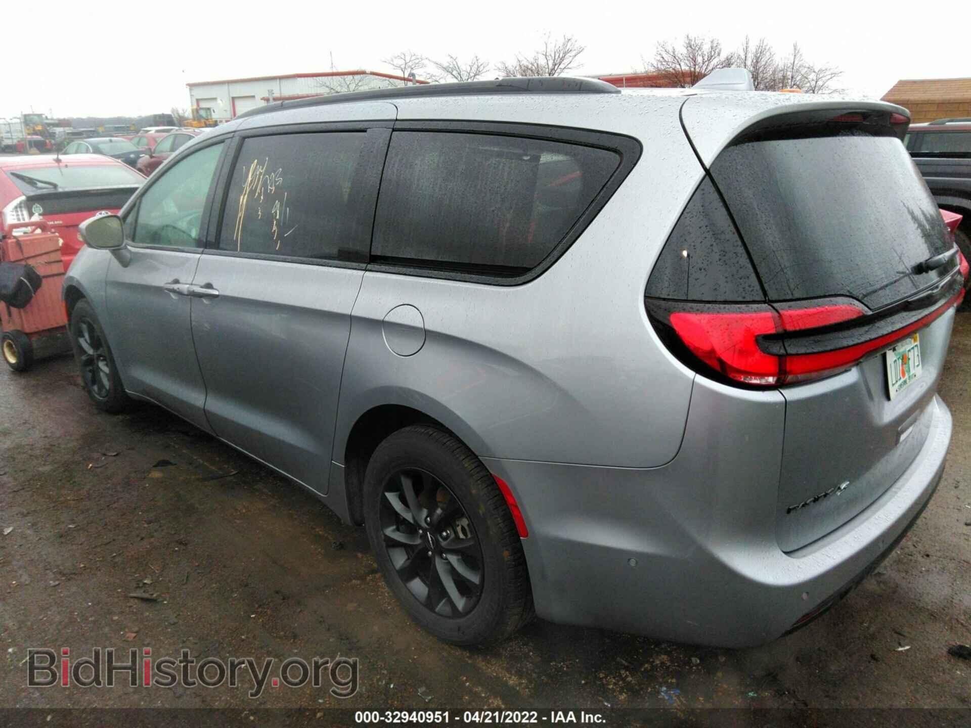 2021 CHRYSLER PACIFICA - VIN: 2C4RC1BG8MR530968 - Фото 3