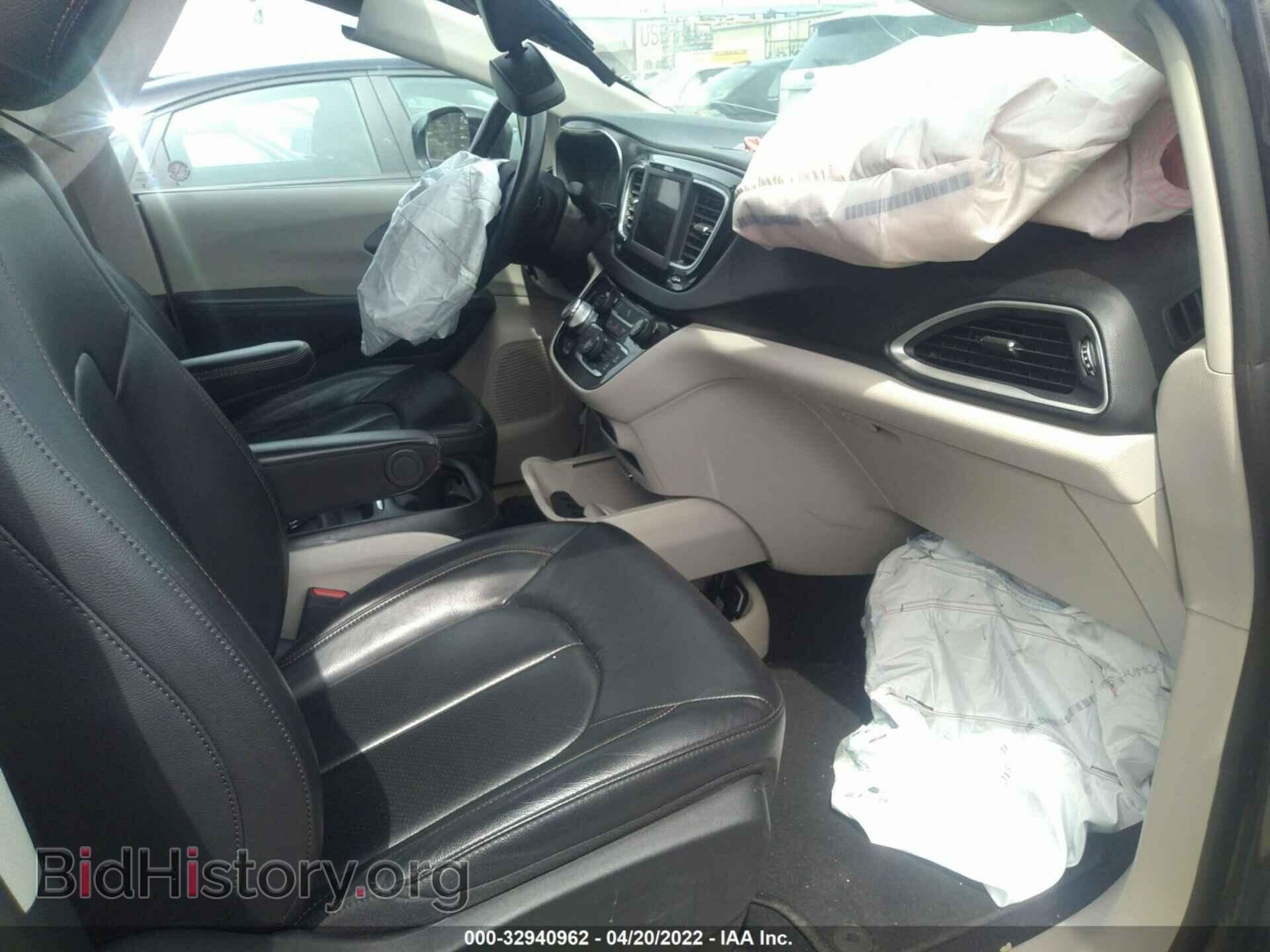 2020 CHRYSLER PACIFICA - VIN: 2C4RC1BG4LR113944 - Фото 5