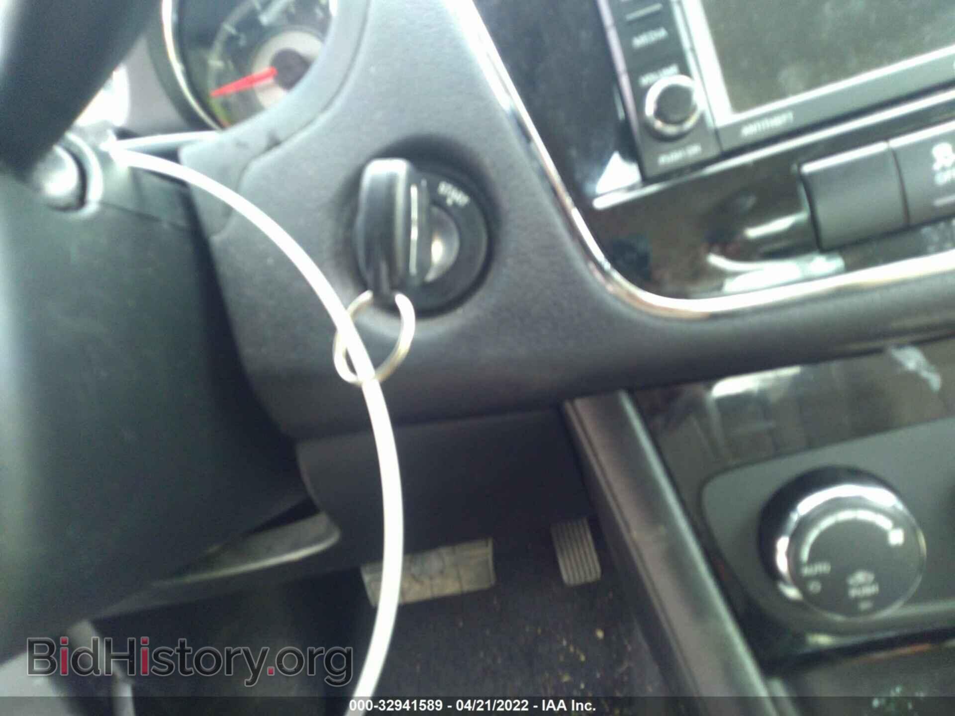 2012 CHRYSLER 200 - VIN: 1C3CCBBB3CN171142 - Фото 11