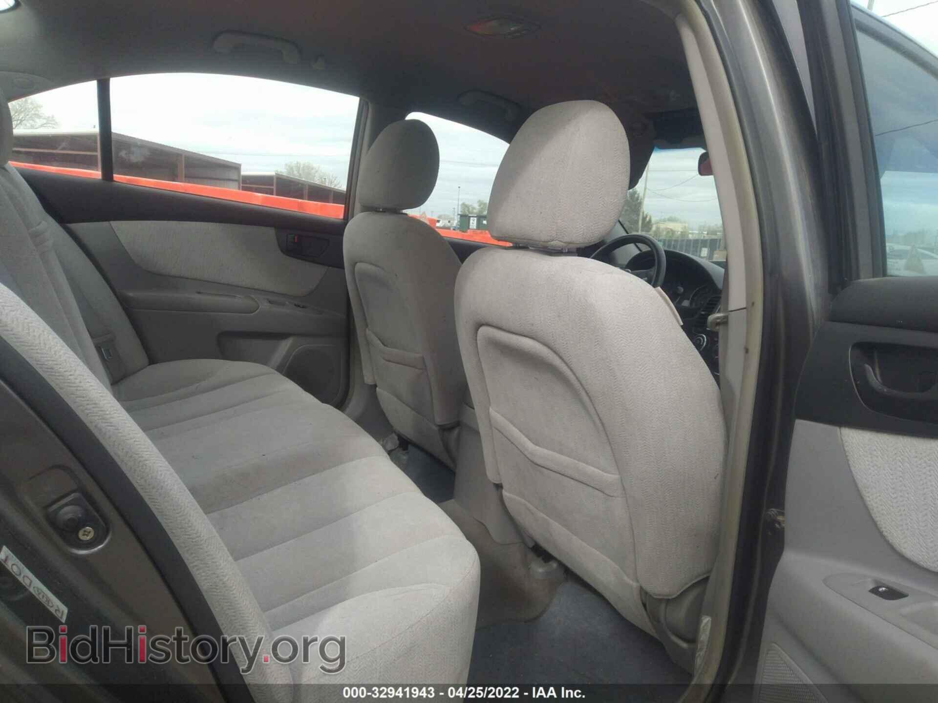 2007 KIA OPTIMA - VIN: KNAGE123175082084 - Фото 8