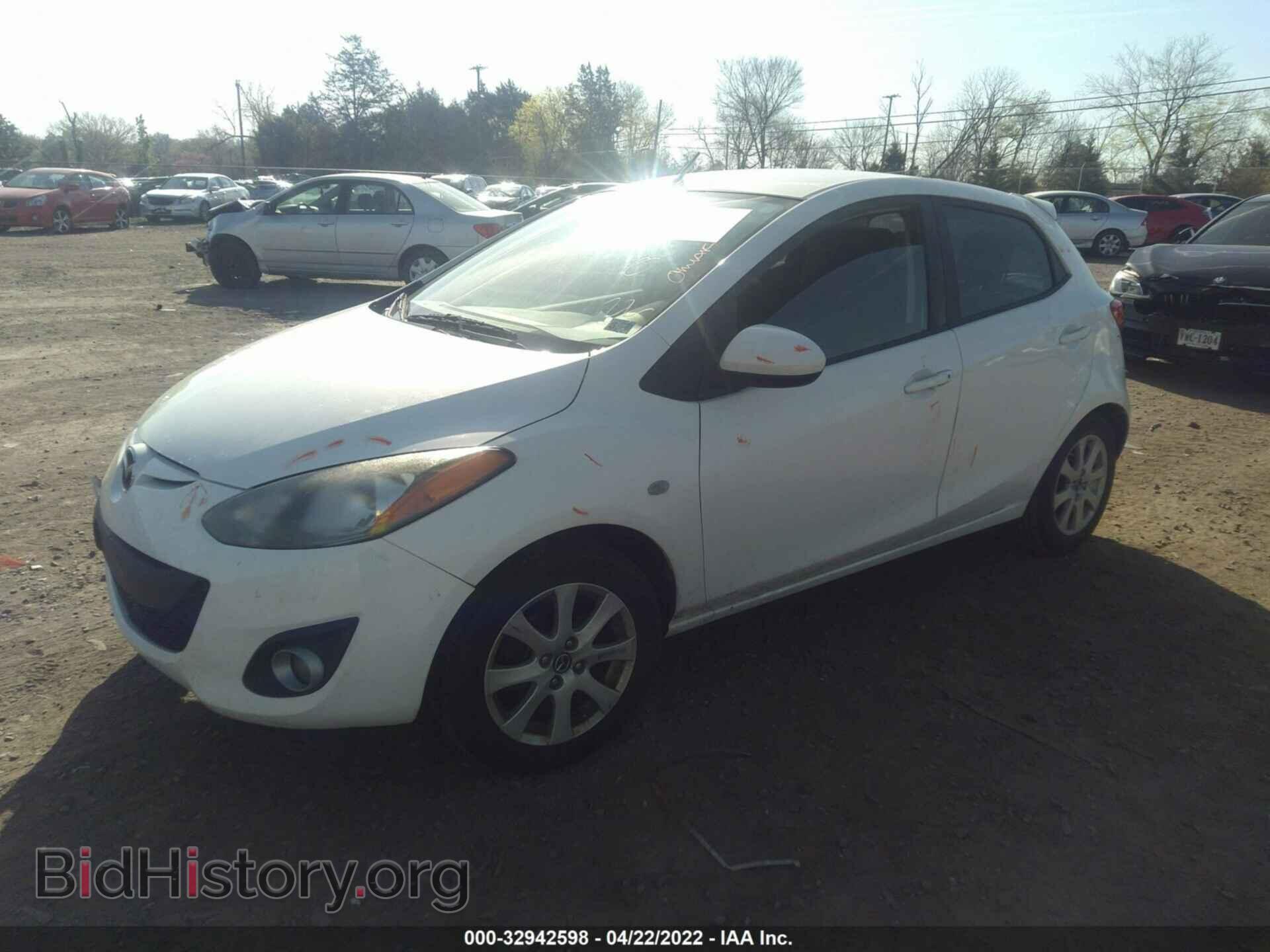 2013 MAZDA MAZDA2 - VIN: JM1DE1LZ8D0157798 - Фото 2
