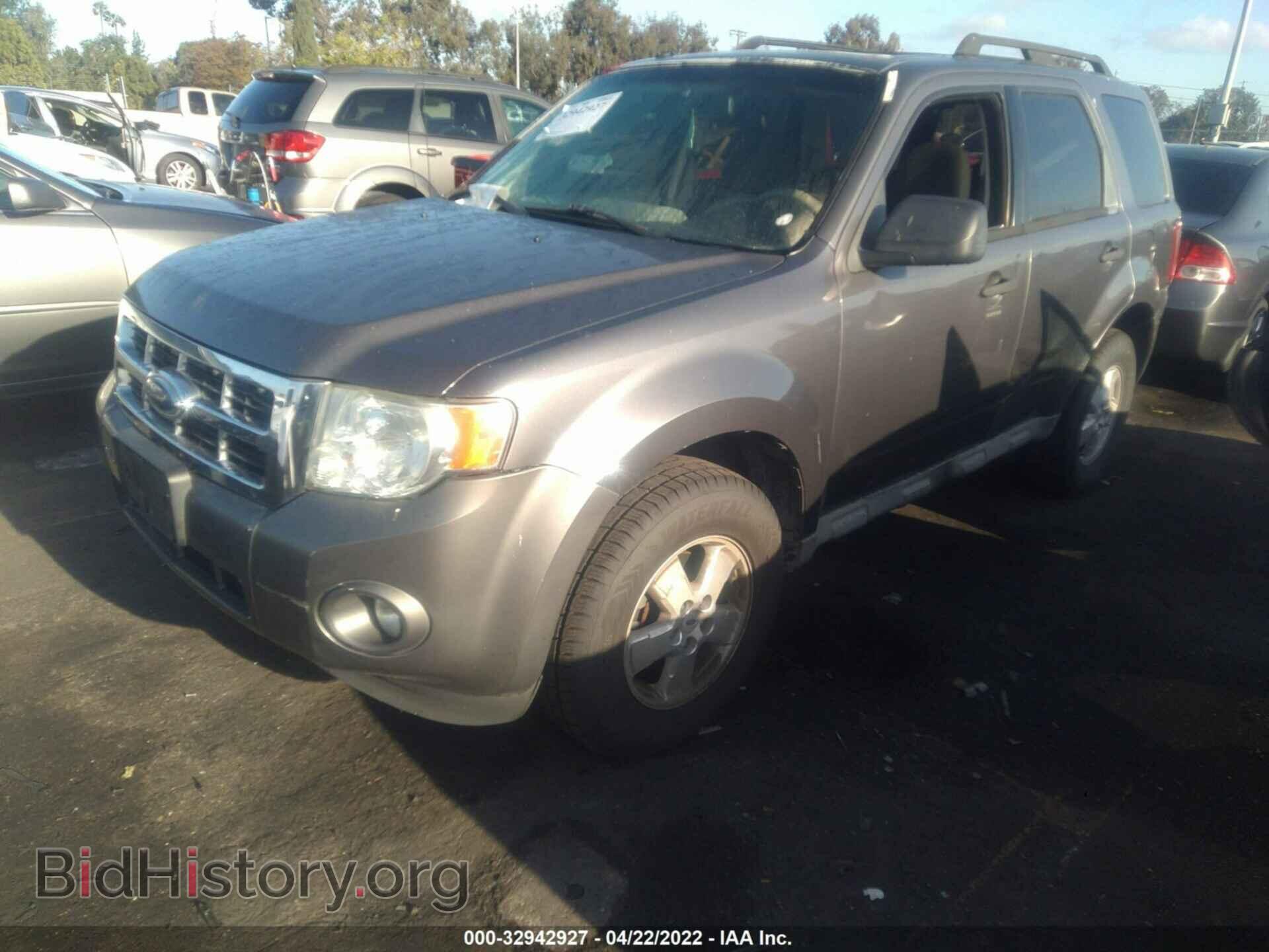 2009 FORD ESCAPE - VIN: 1FMCU03729KB29512 - Фото 2