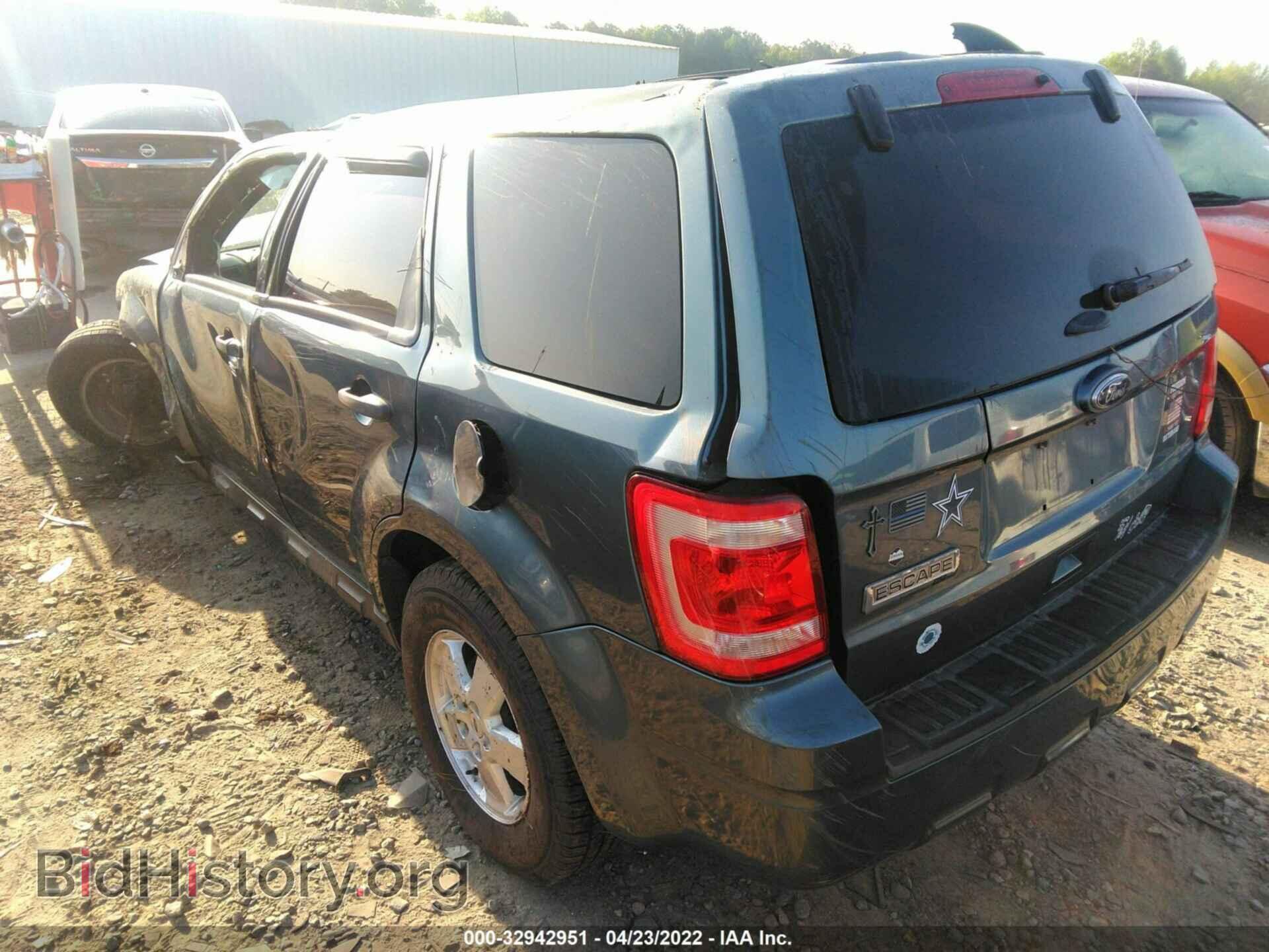 2011 FORD ESCAPE - VIN: 1FMCU9D71BKC11658 - Фото 3