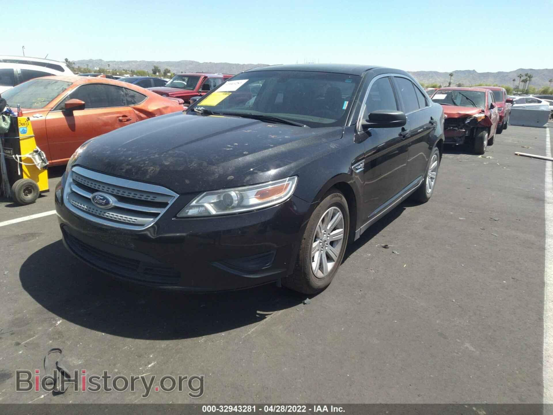2011 FORD TAURUS - VIN: 1FAHP2DW5BG155975 - Фото 2