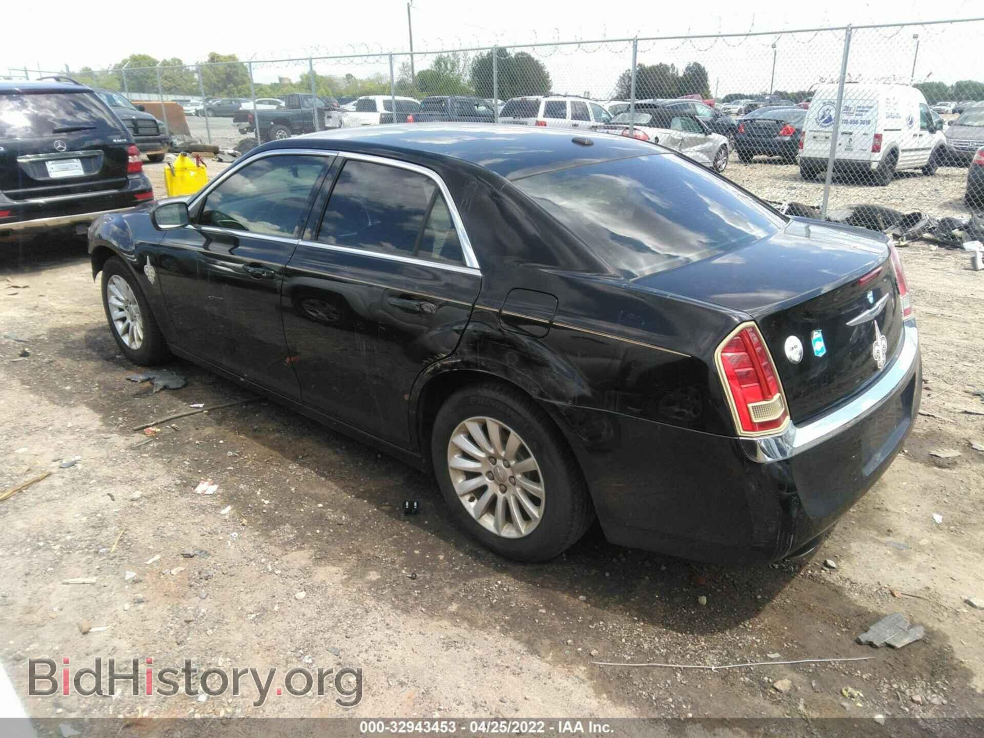 2013 CHRYSLER 300 - VIN: 2C3CCAAG6DH513362 - Фото 3