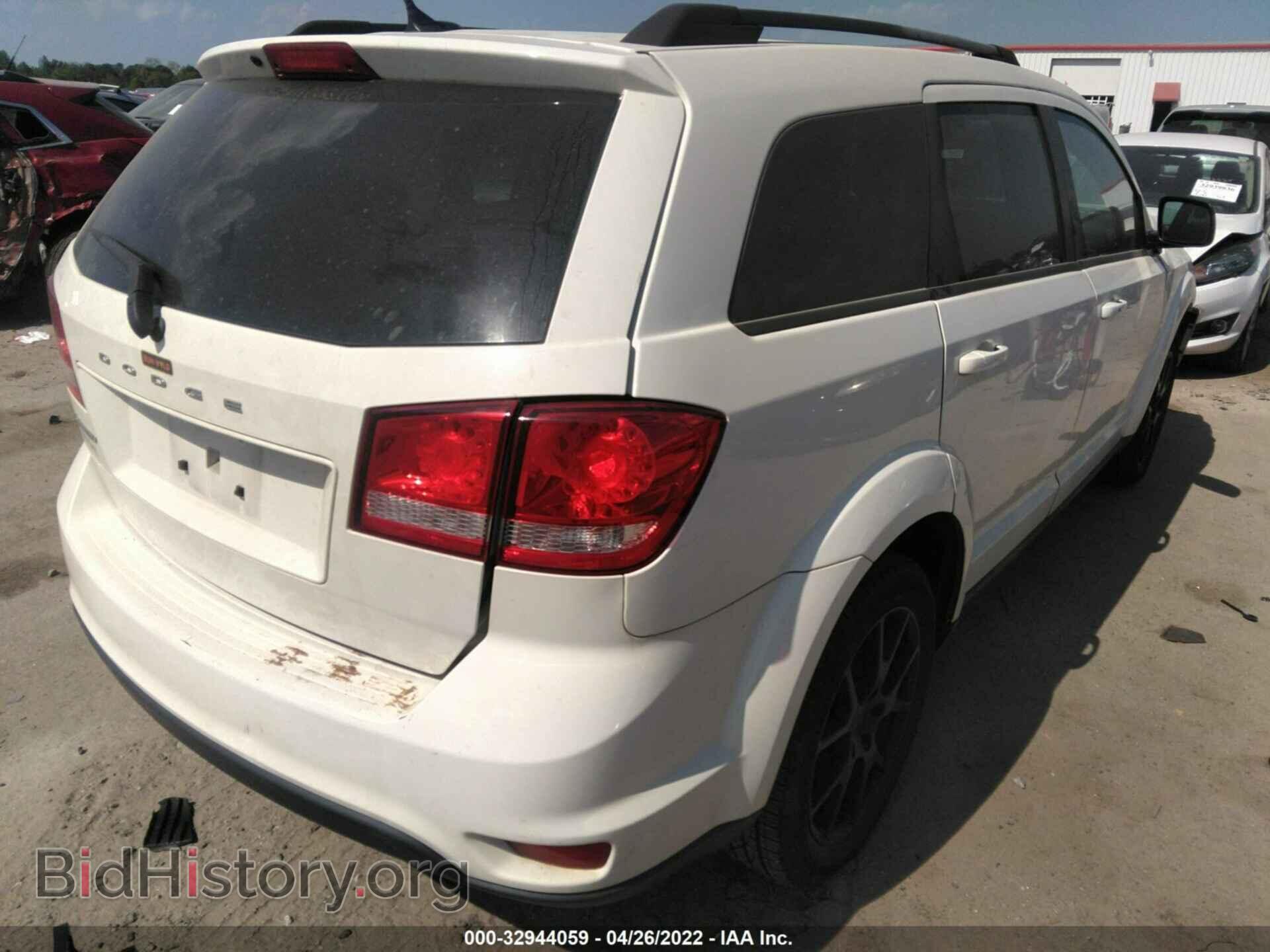 2017 DODGE JOURNEY - VIN: 3C4PDCBB2HT603582 - Фото 4