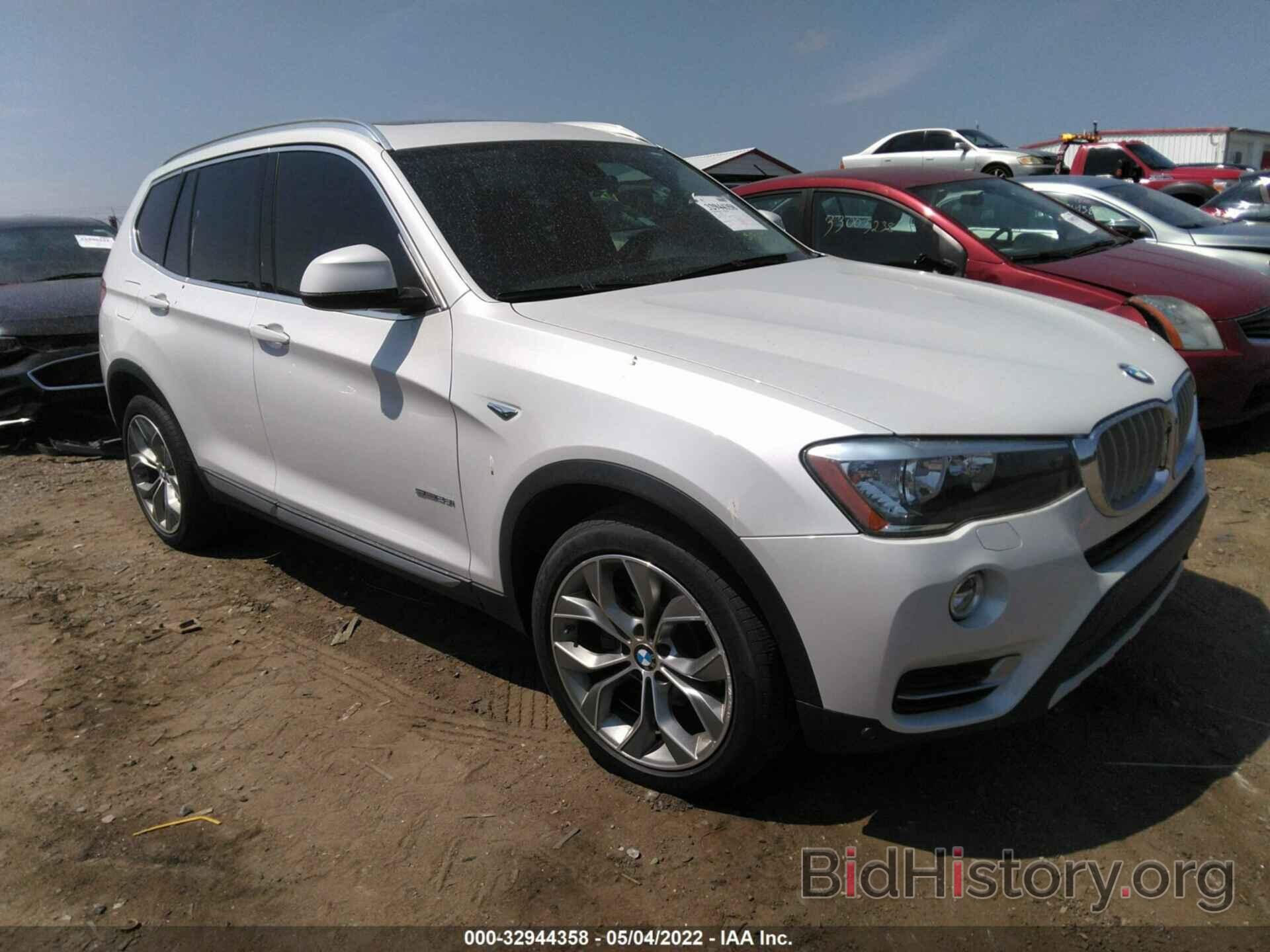 Photo 5UXWZ7C38H0X42669 - BMW X3 2017