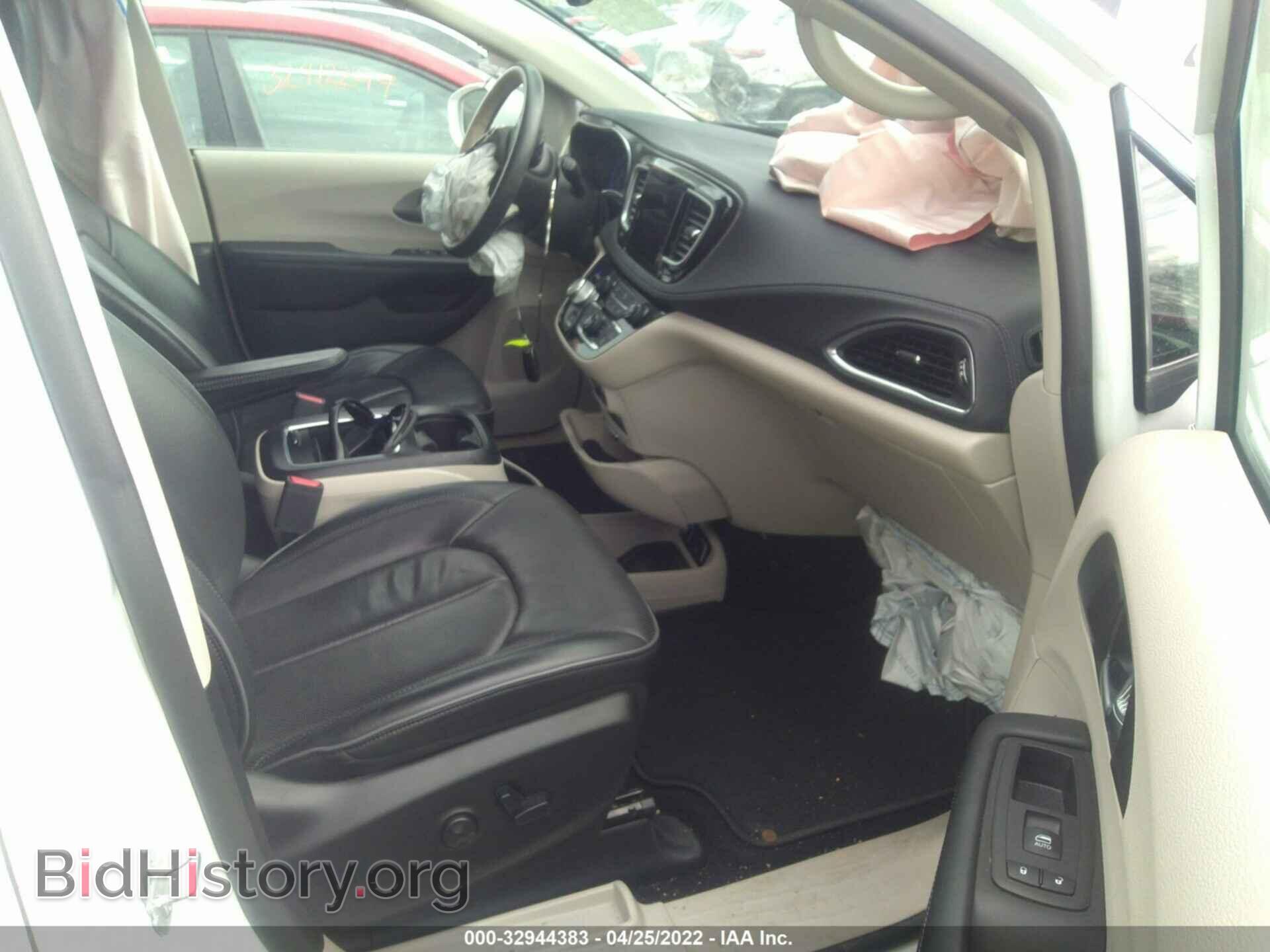 2019 CHRYSLER PACIFICA - VIN: 2C4RC1GG4KR628255 - Фото 5