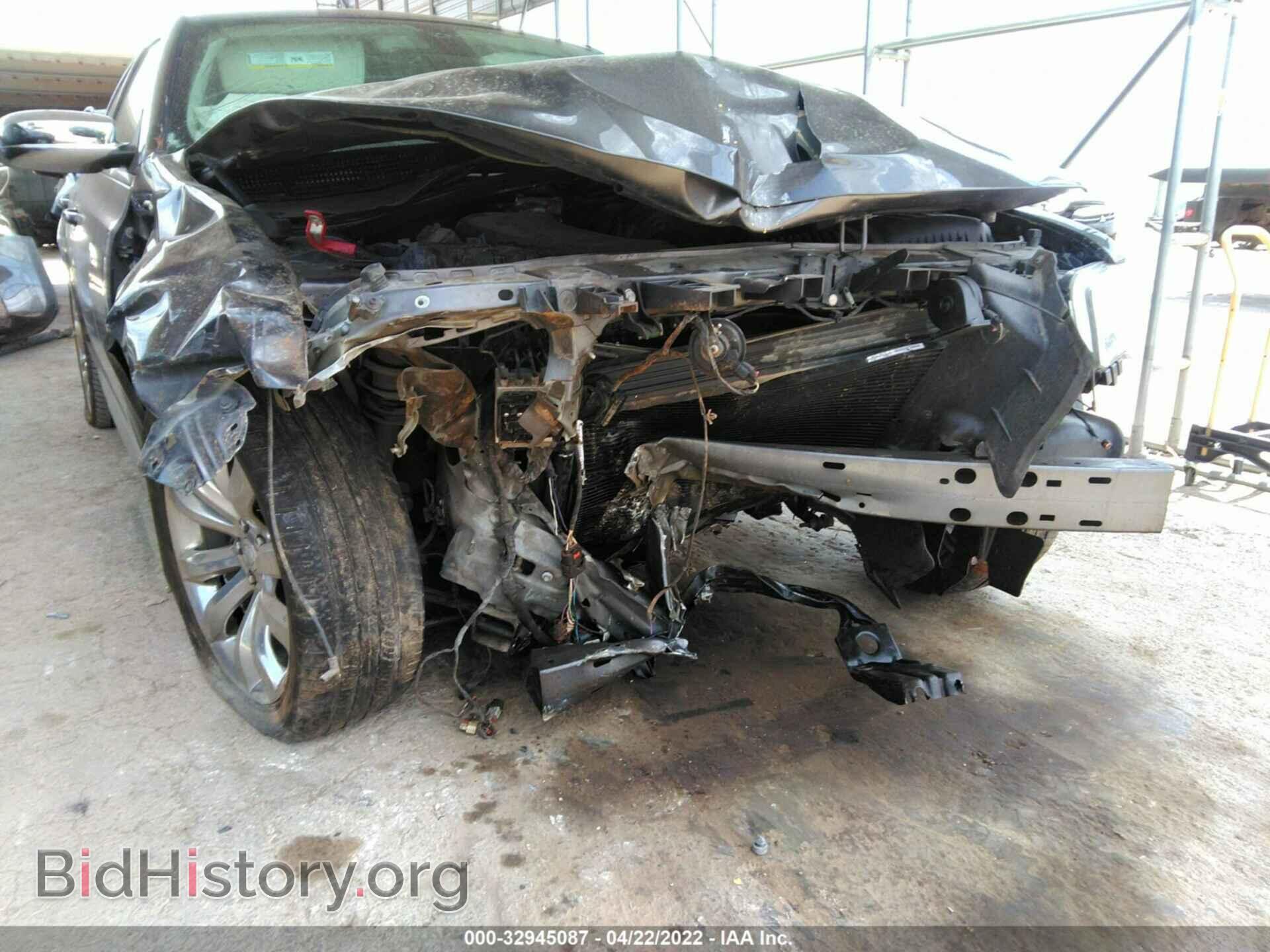 2019 CHRYSLER 300 - VIN: 2C3CCAAG3KH507225 - Фото 6