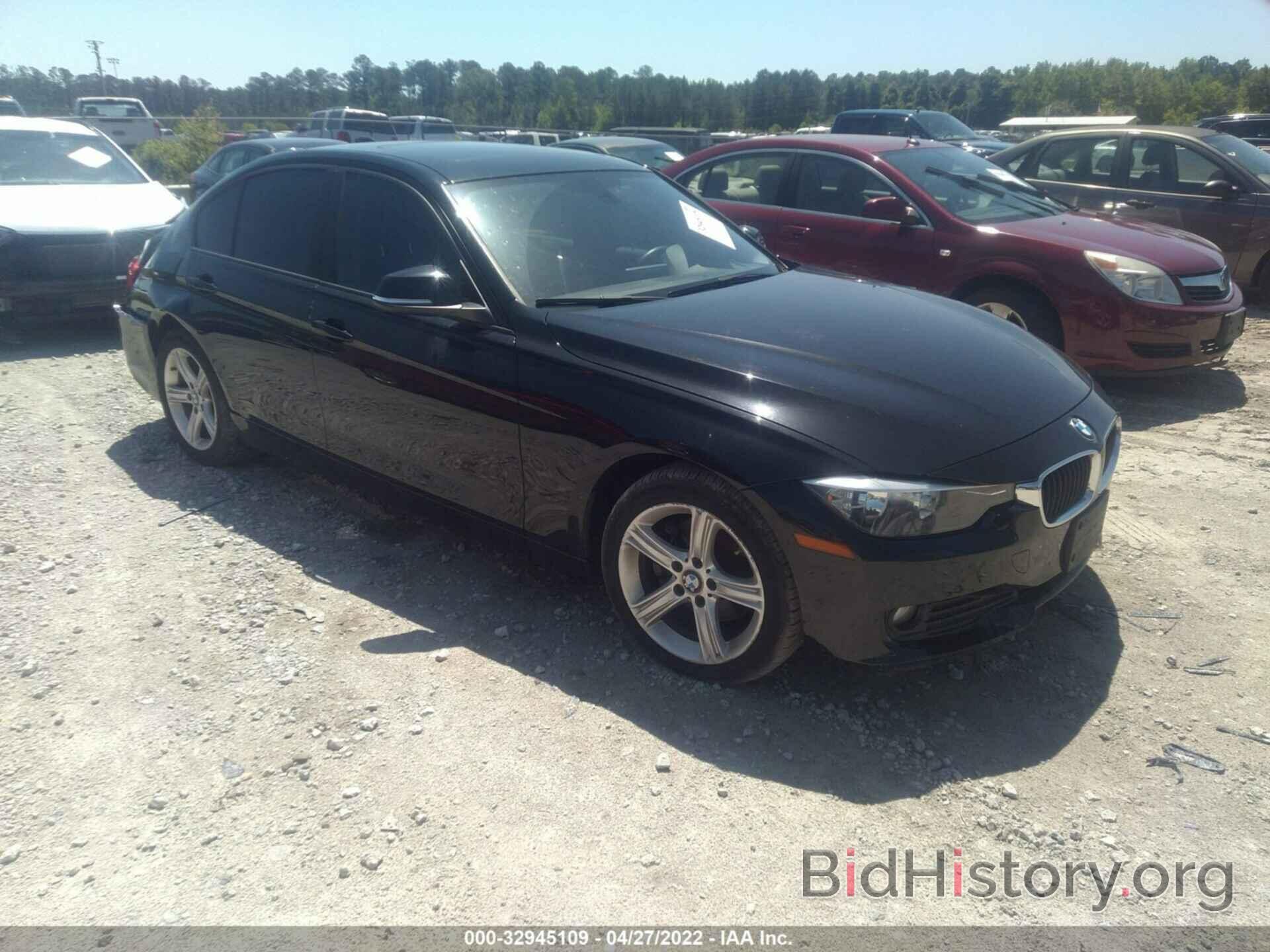 Photo WBA3C3C52EF984699 - BMW 3 SERIES 2014