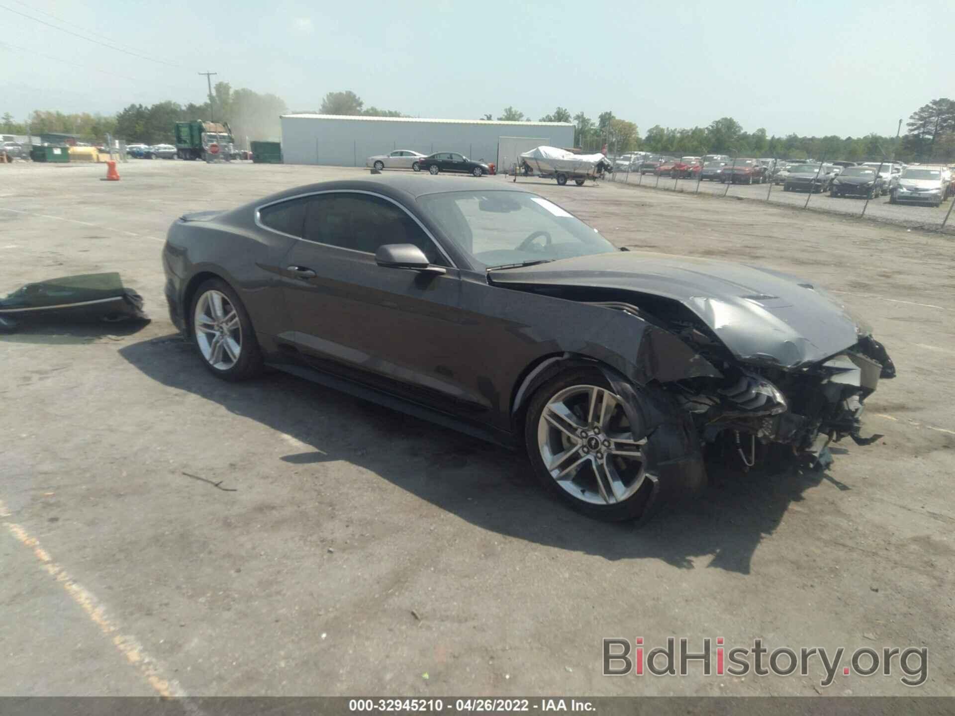 Photo 1FA6P8TH6L5141402 - FORD MUSTANG 2020