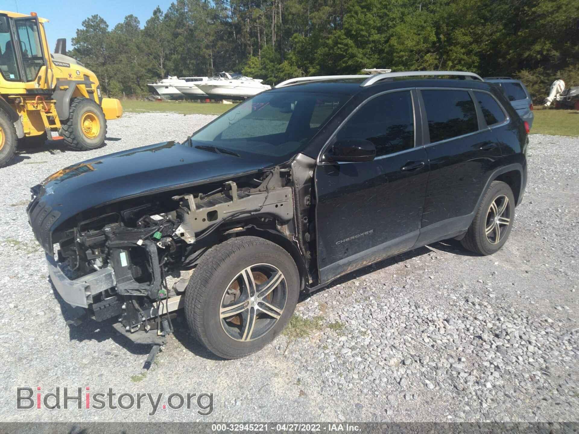 2018 JEEP CHEROKEE - VIN: 1C4PJLCB0JD511163 - Фото 2