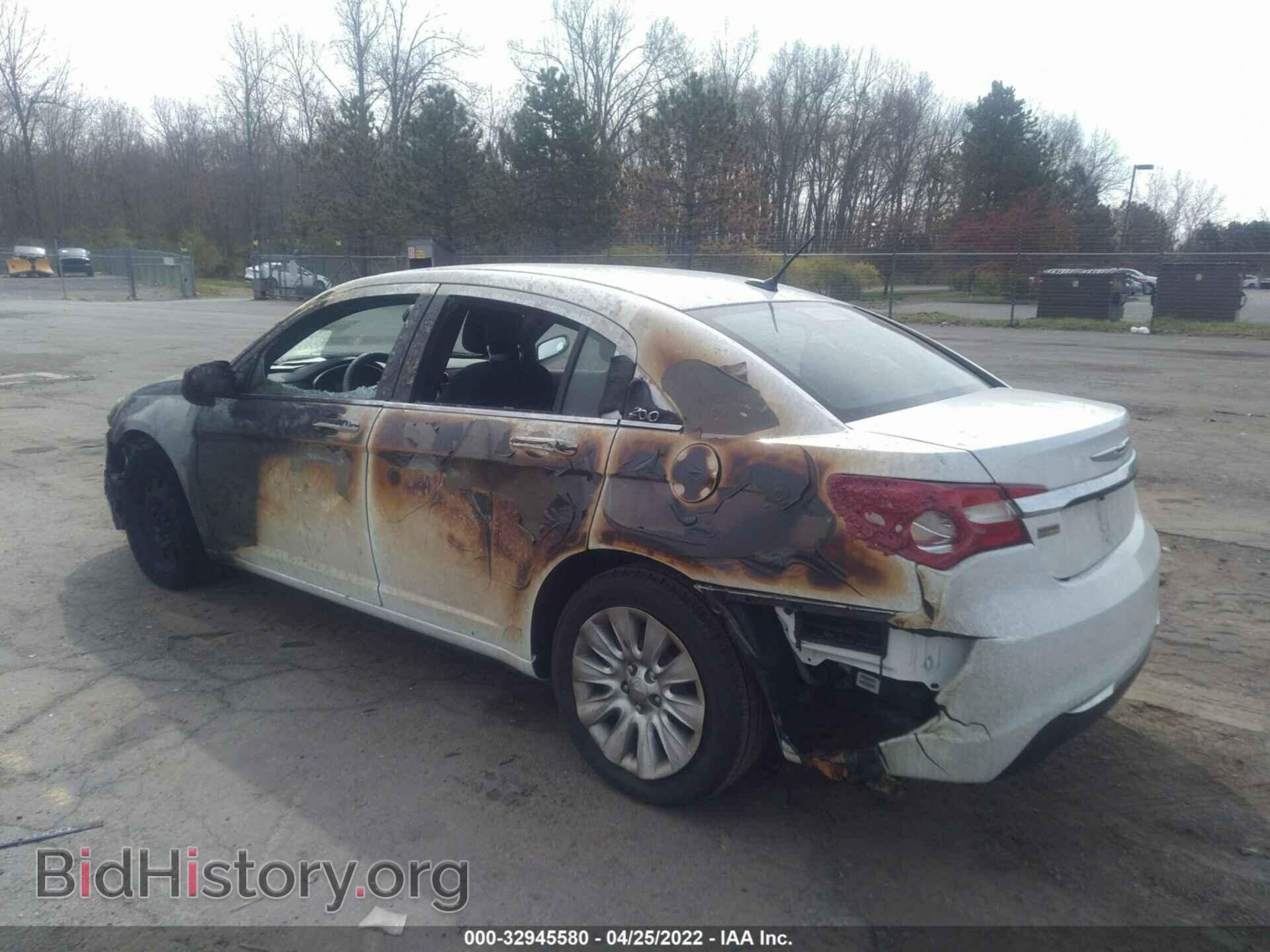 2013 CHRYSLER 200 - VIN: 1C3CCBAG3DN604005 - Фото 3