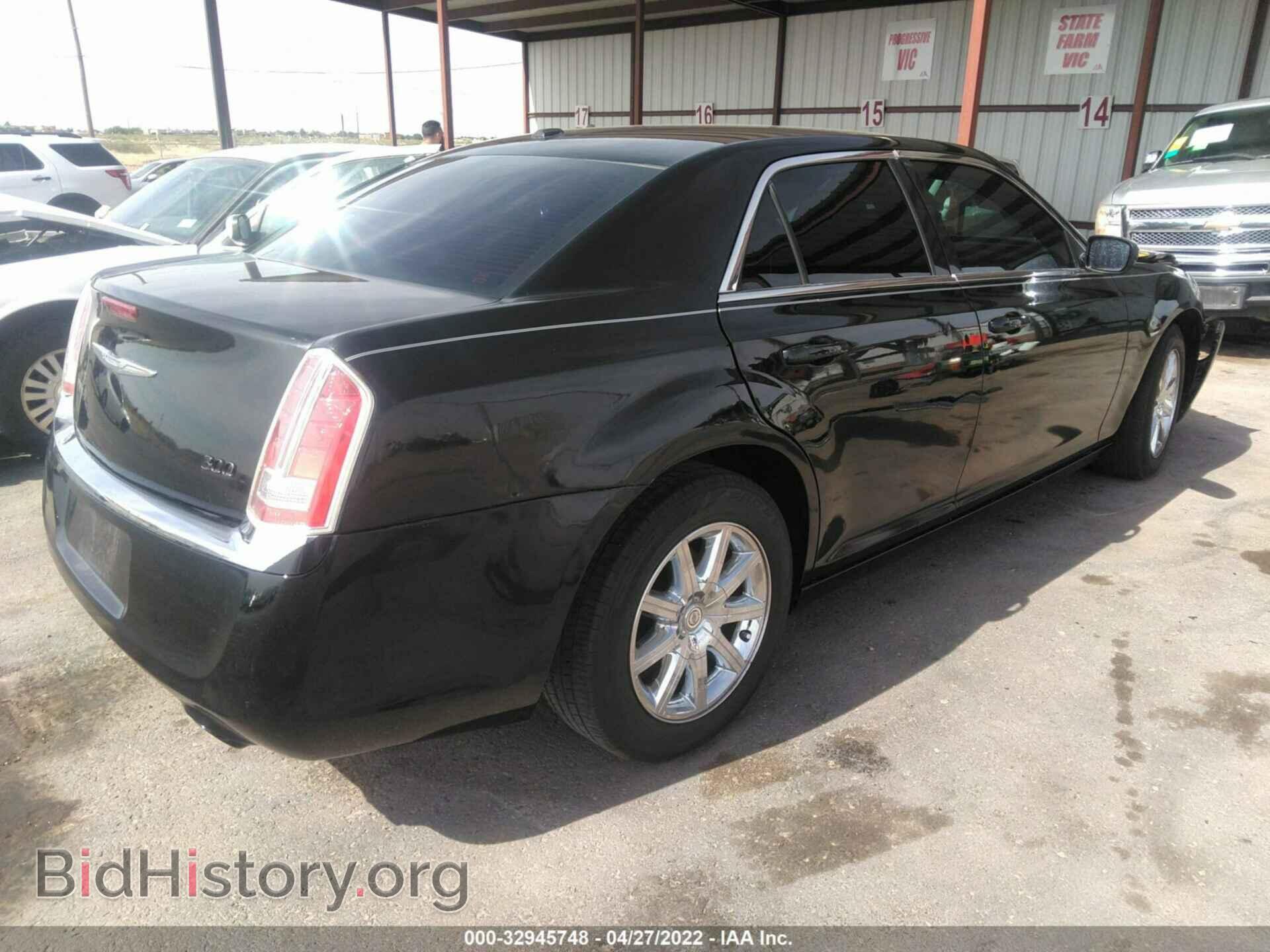 2014 CHRYSLER 300 - VIN: 2C3CCAAG1EH138580 - Фото 4