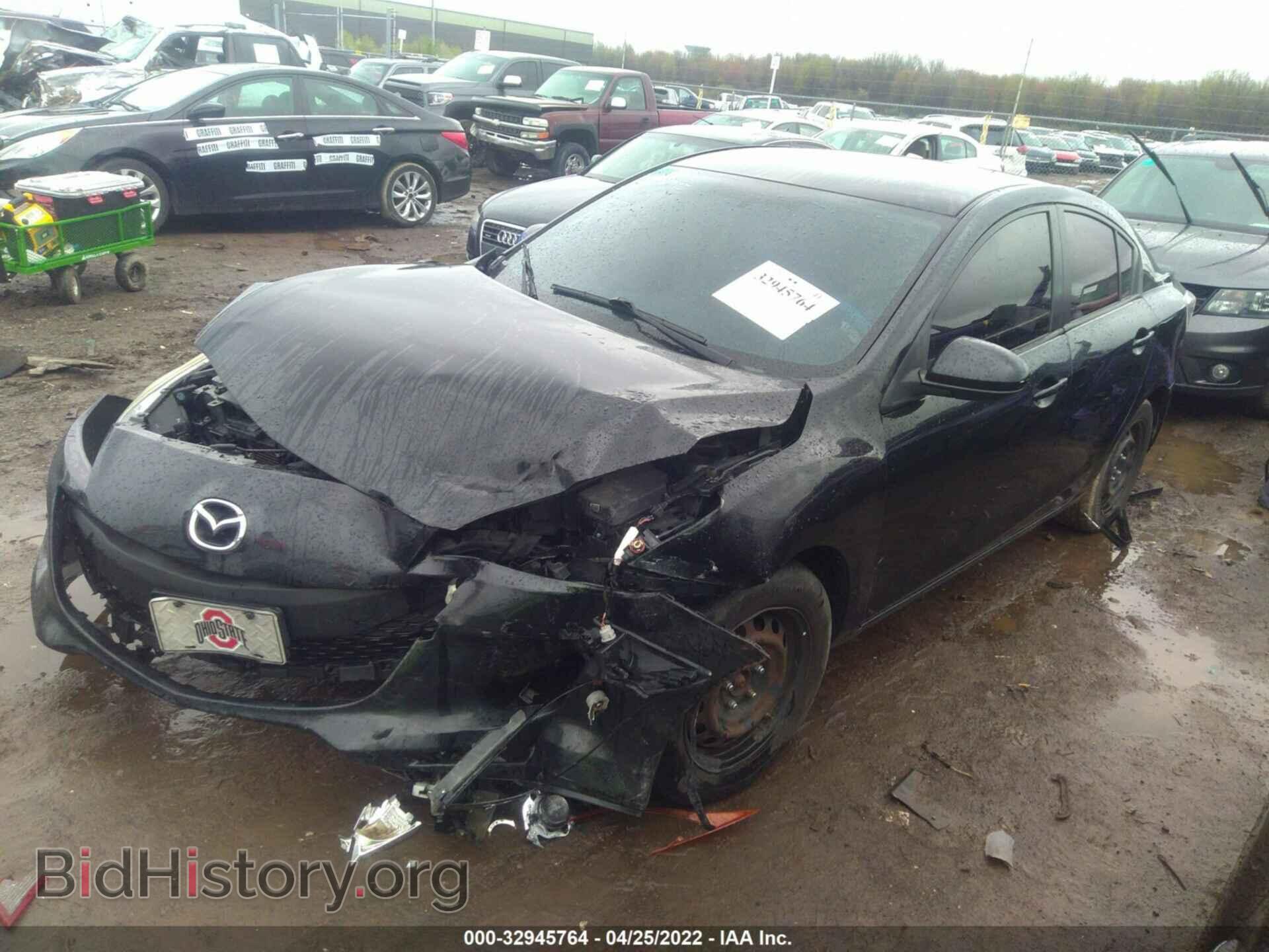 2013 MAZDA MAZDA3 - VIN: JM1BL1TF7D1806973 - Фото 2