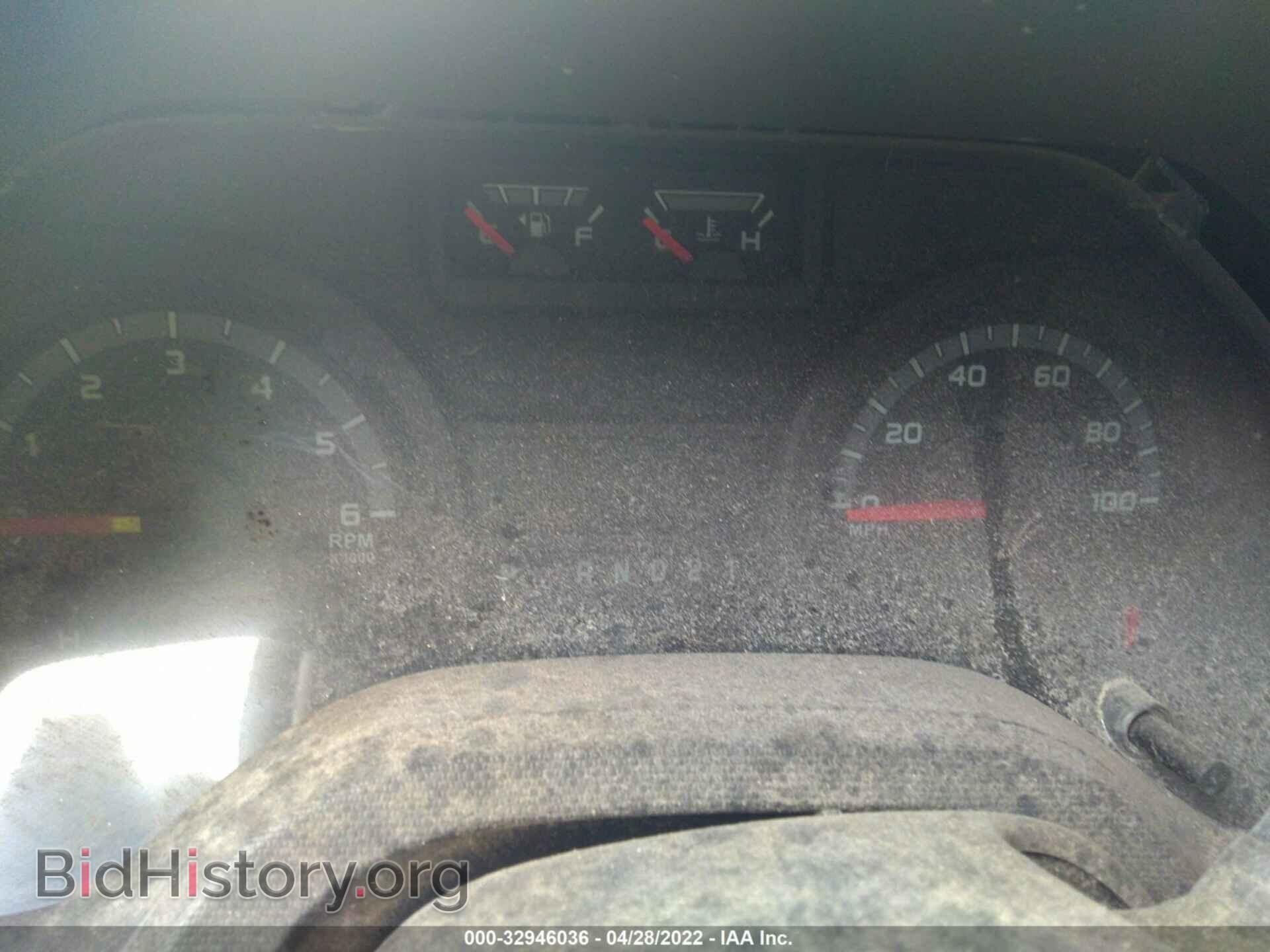 2011 FORD ECONOLINE CARGO VAN - VIN: 1FTNE2EL8BDA18568 - Фото 7